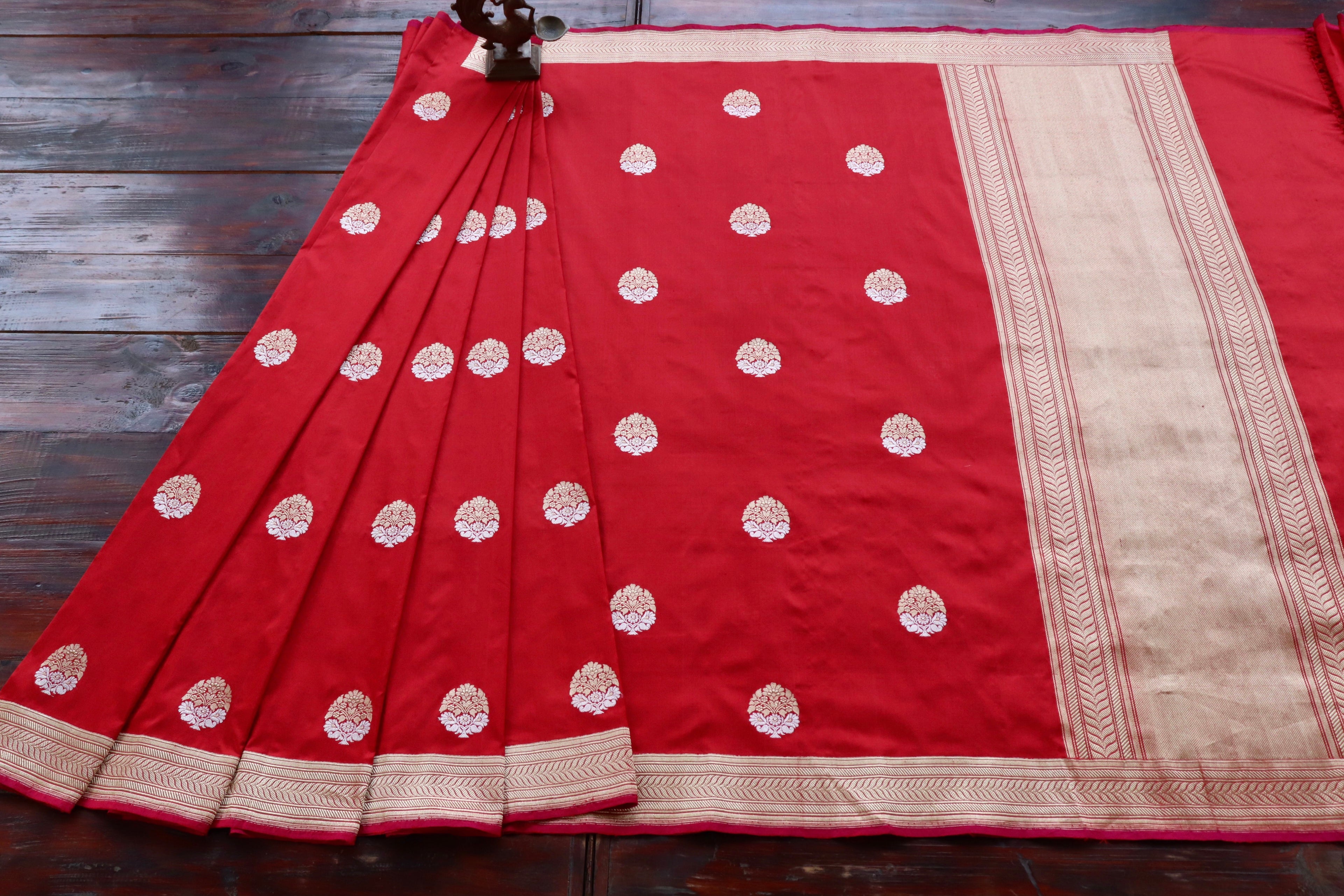 Red Sona Rupa Pure Silk Handloom Banarasi Saree