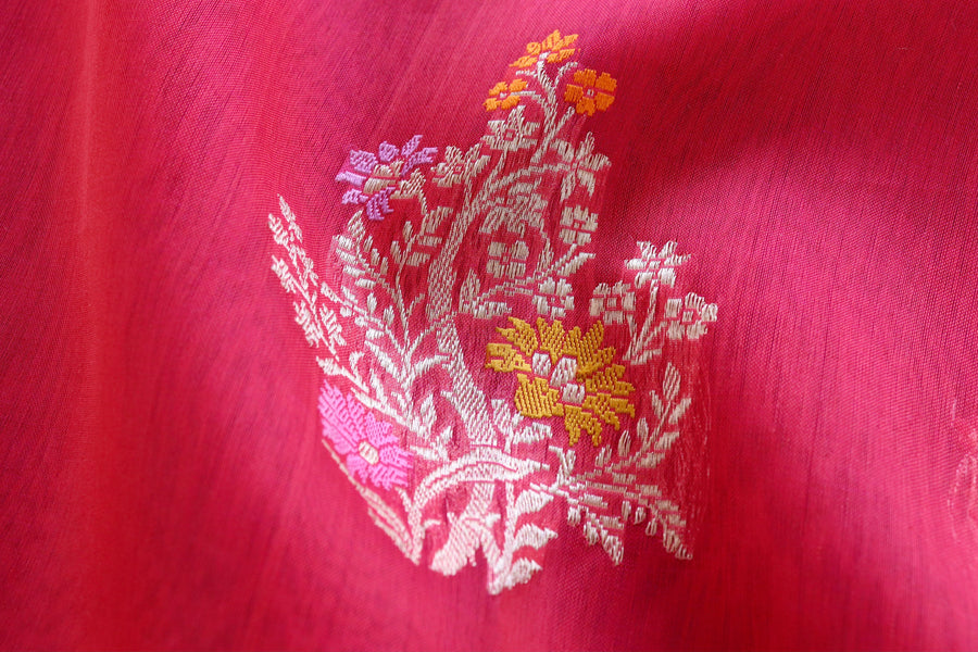 Red Kadhua Organza Handloom Banarasi Saree