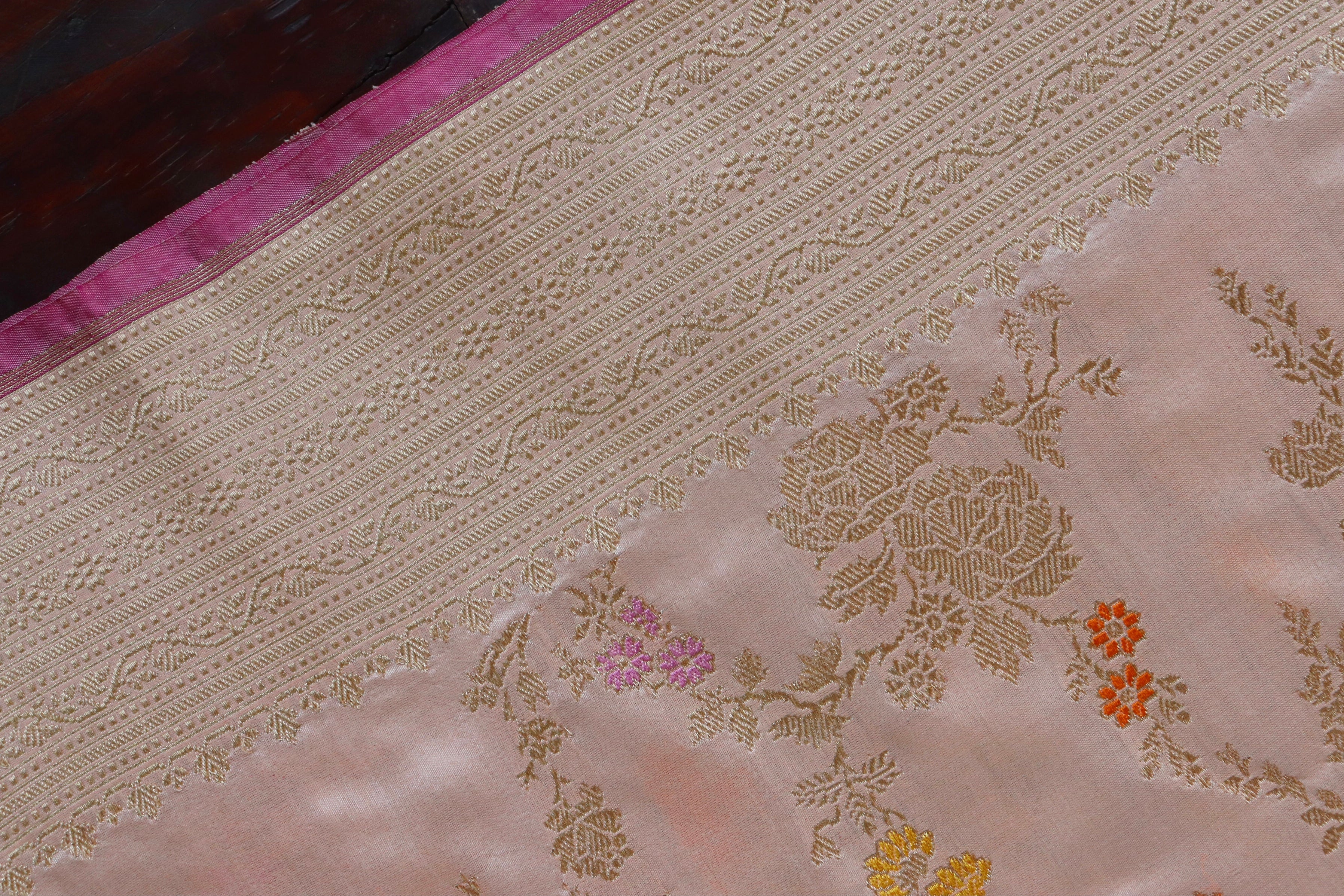 Peach Gulab Jangla Pure Silk Handloom Banarasi Saree