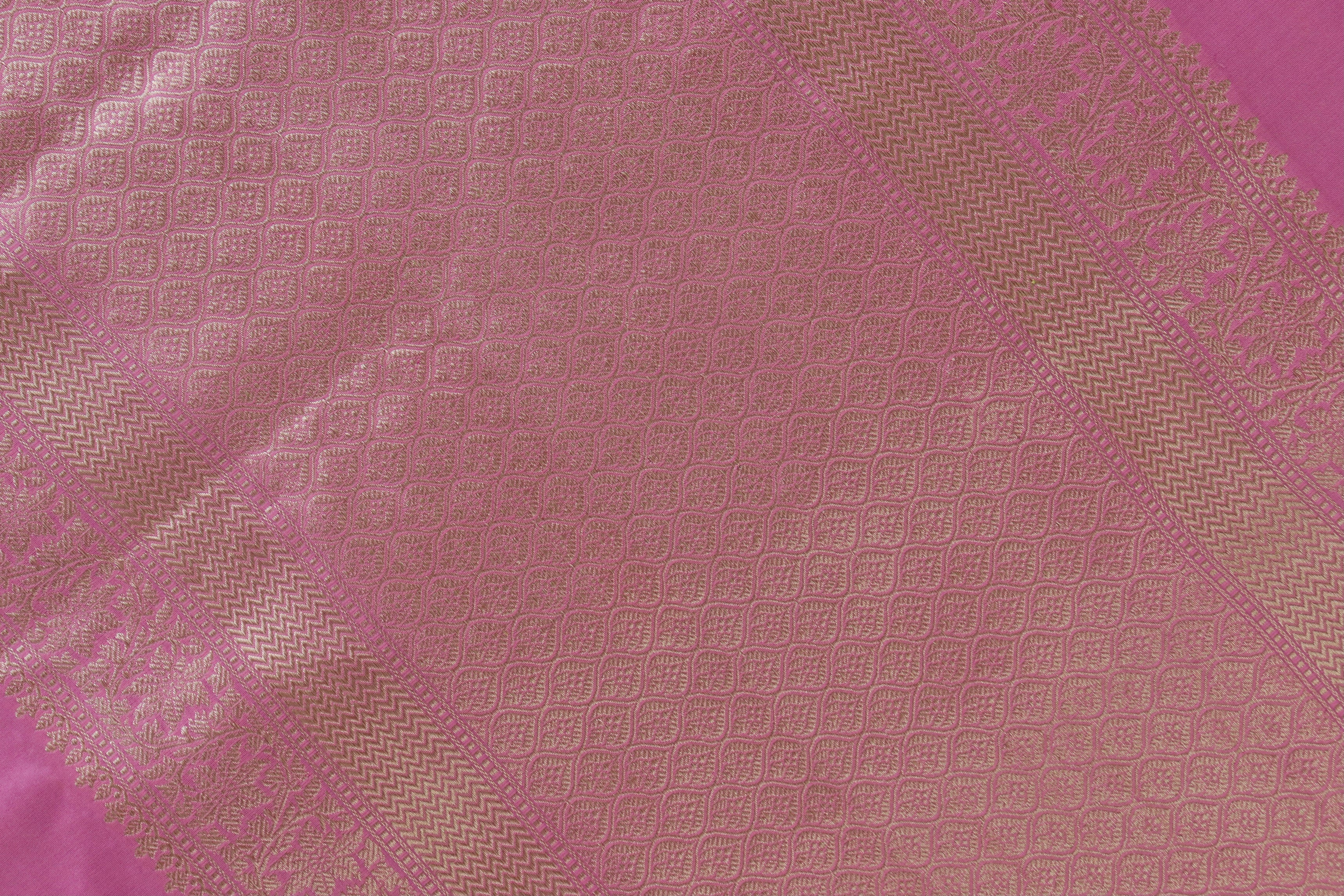 Pink Aisha Motif Pure Silk Handloom Banarasi Saree