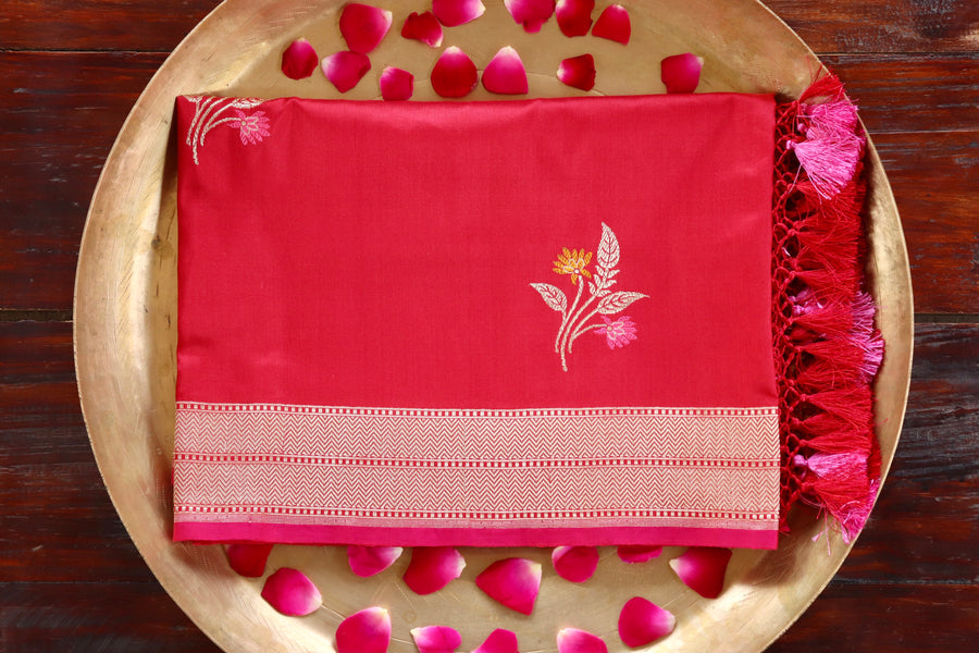 Red Leaf Motif Pure Silk Handloom Banarasi Dupatta