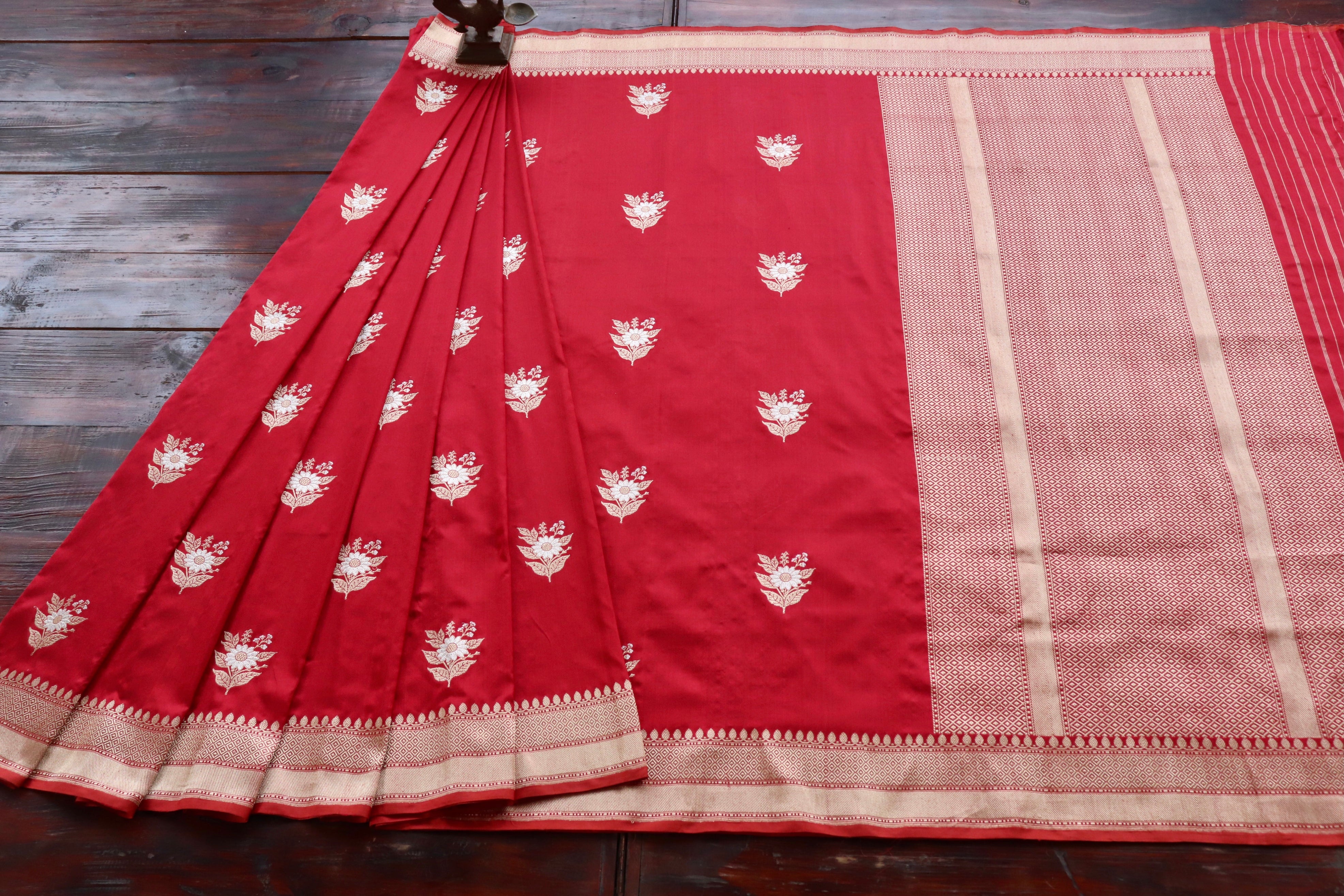 Red Meenadar Pure Silk Handloom Banarasi Saree