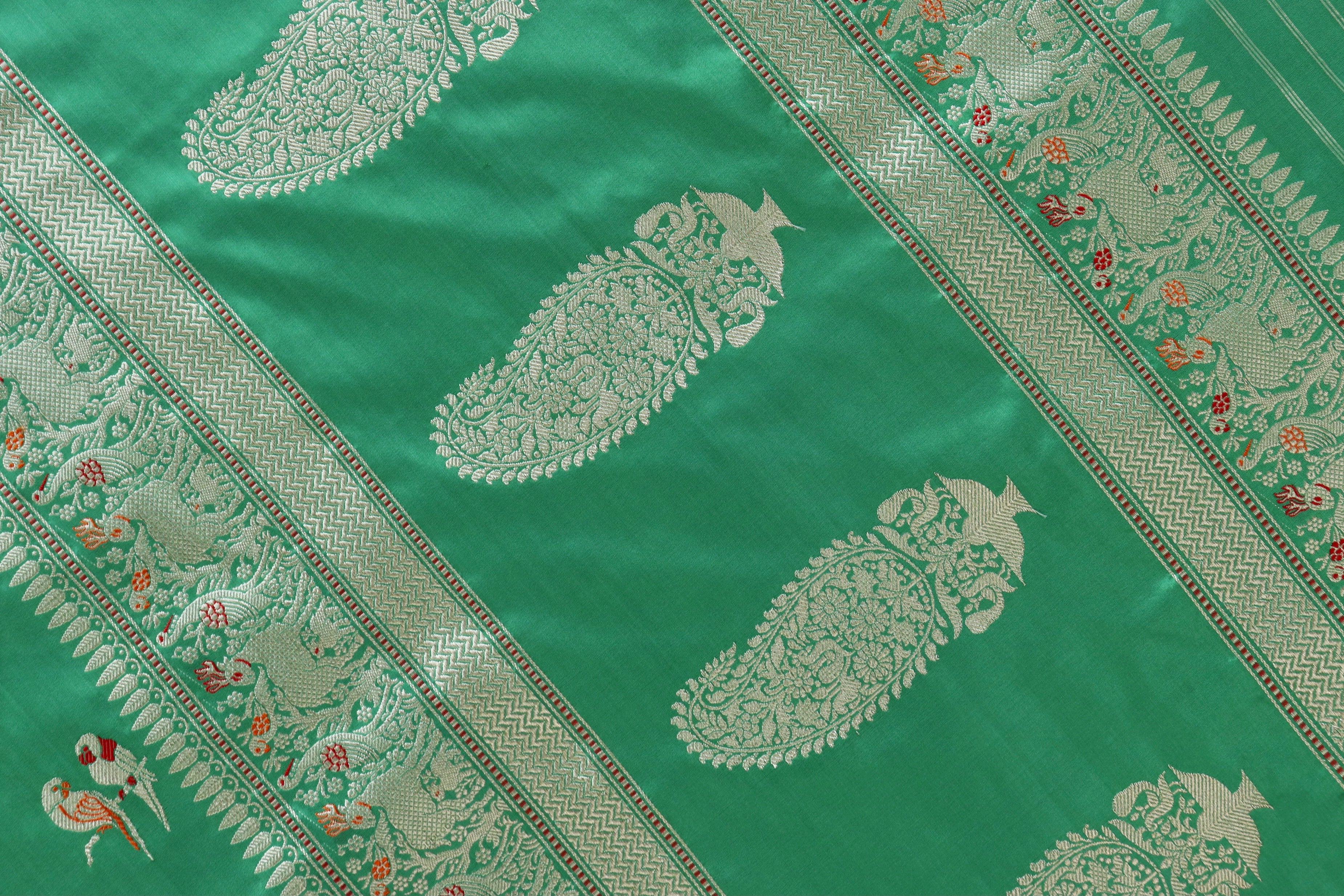 Light Green Bird Motif Pure Silk Handloom Banarasi Saree