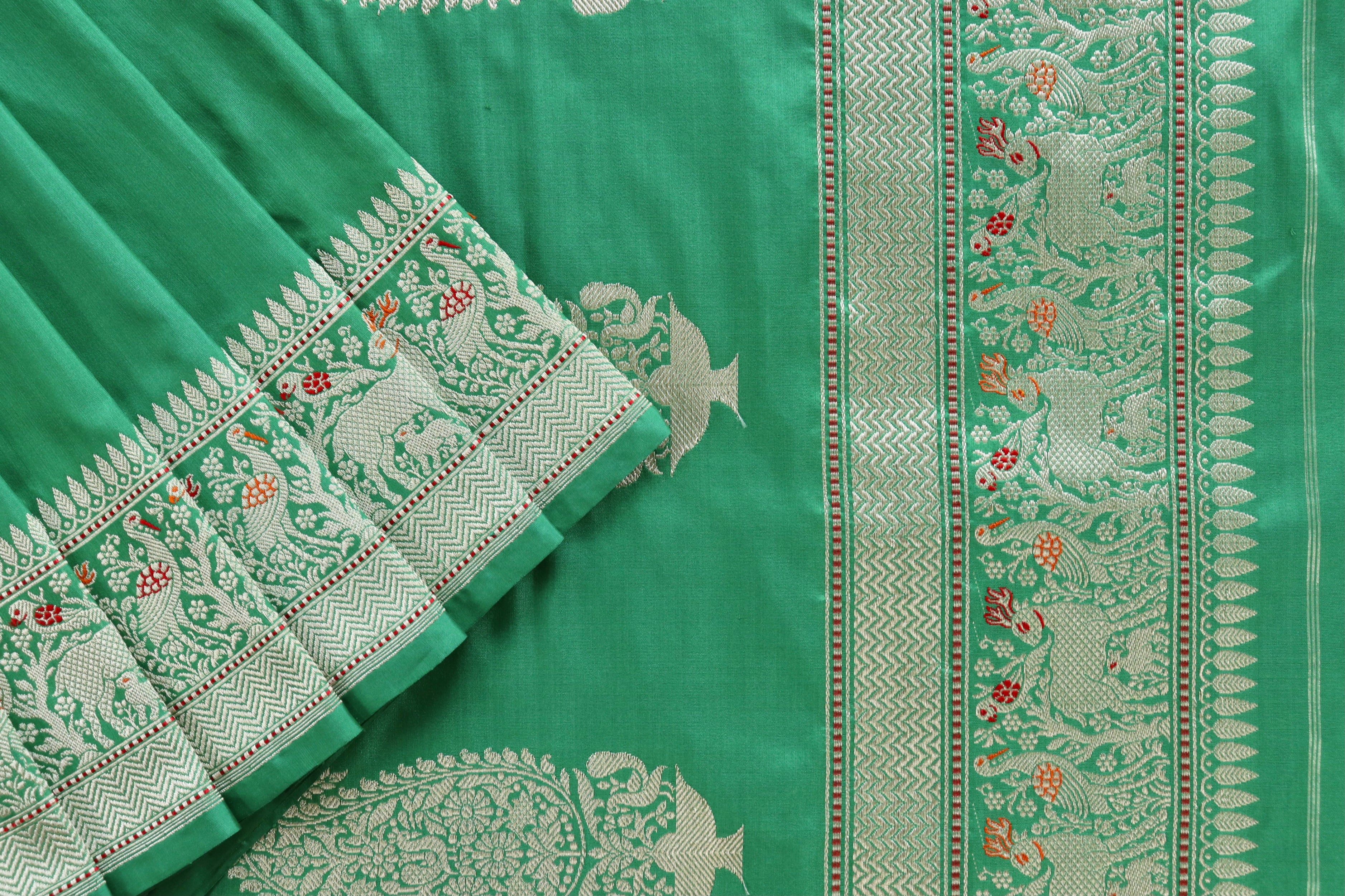 Light Green Bird Motif Pure Silk Handloom Banarasi Saree