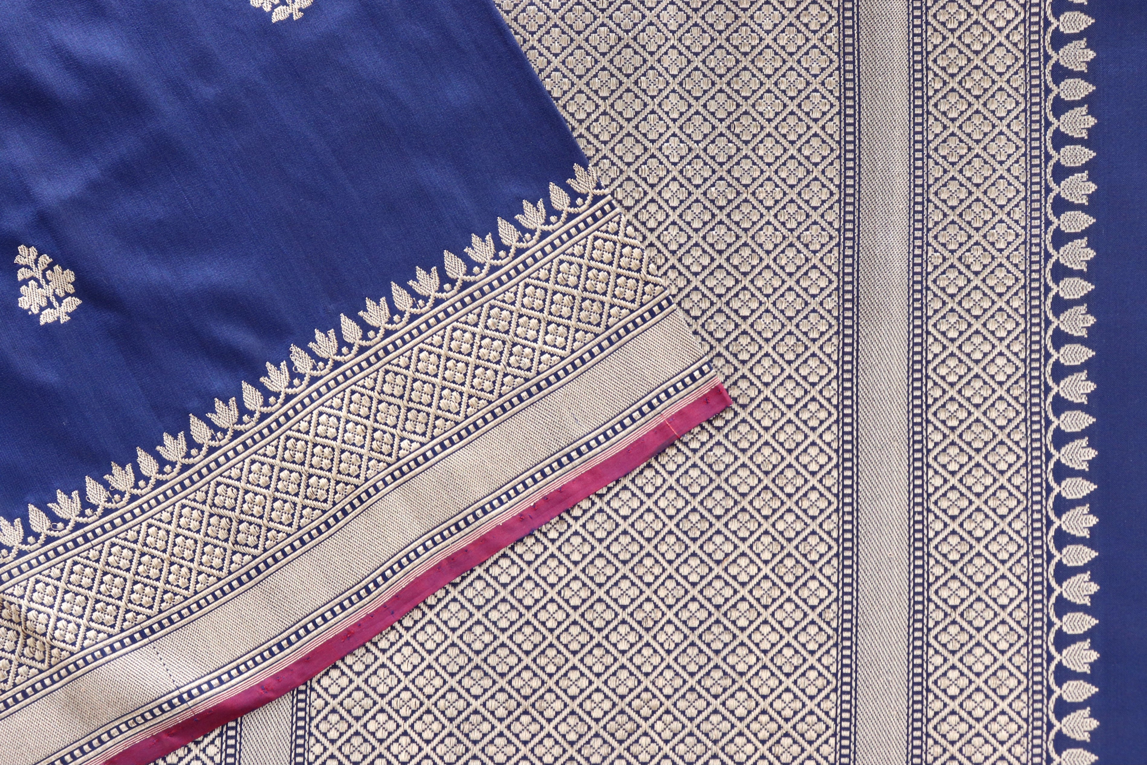 Navy Blue Leaf Motif Handloom Banarasi Silk Saree