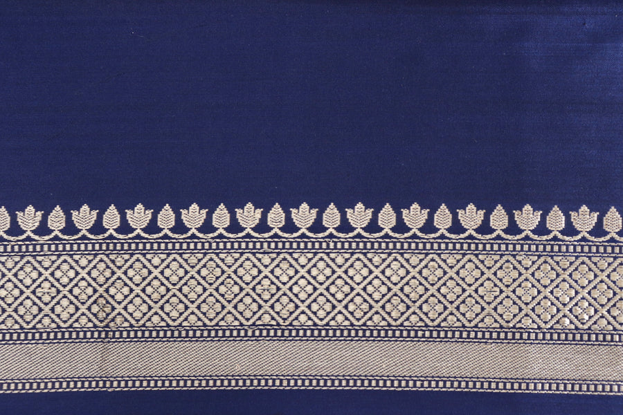 Navy Blue Leaf Motif Handloom Banarasi Silk Saree