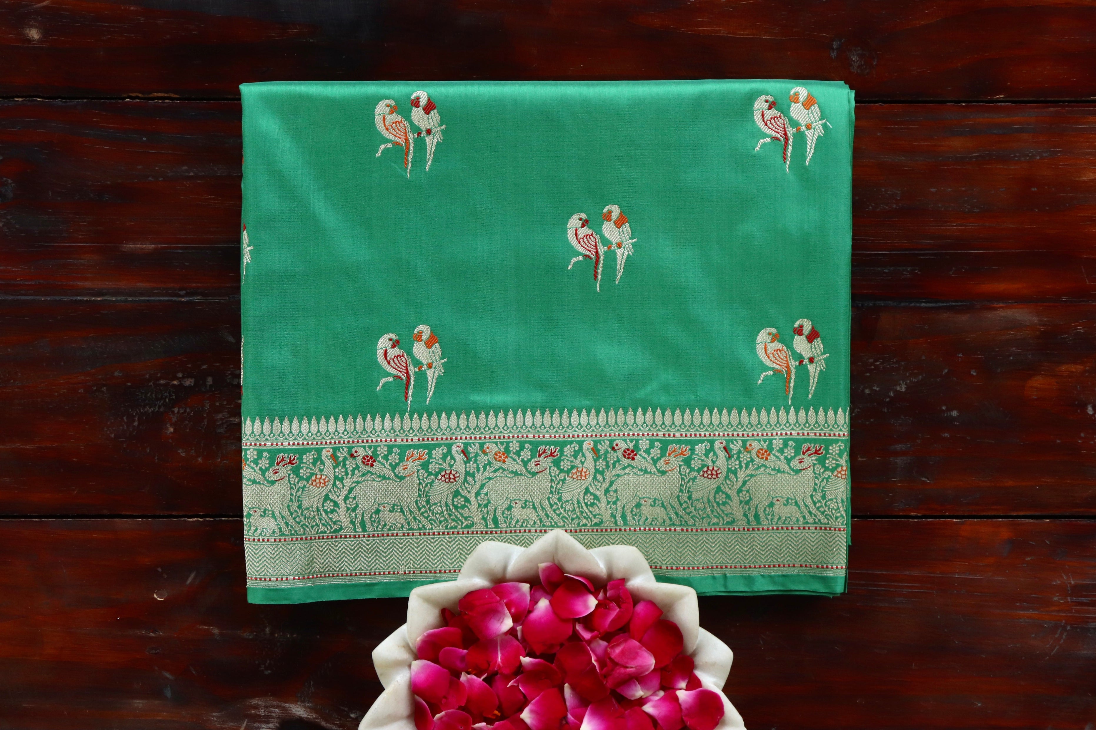 Light Green Bird Motif Pure Silk Handloom Banarasi Saree