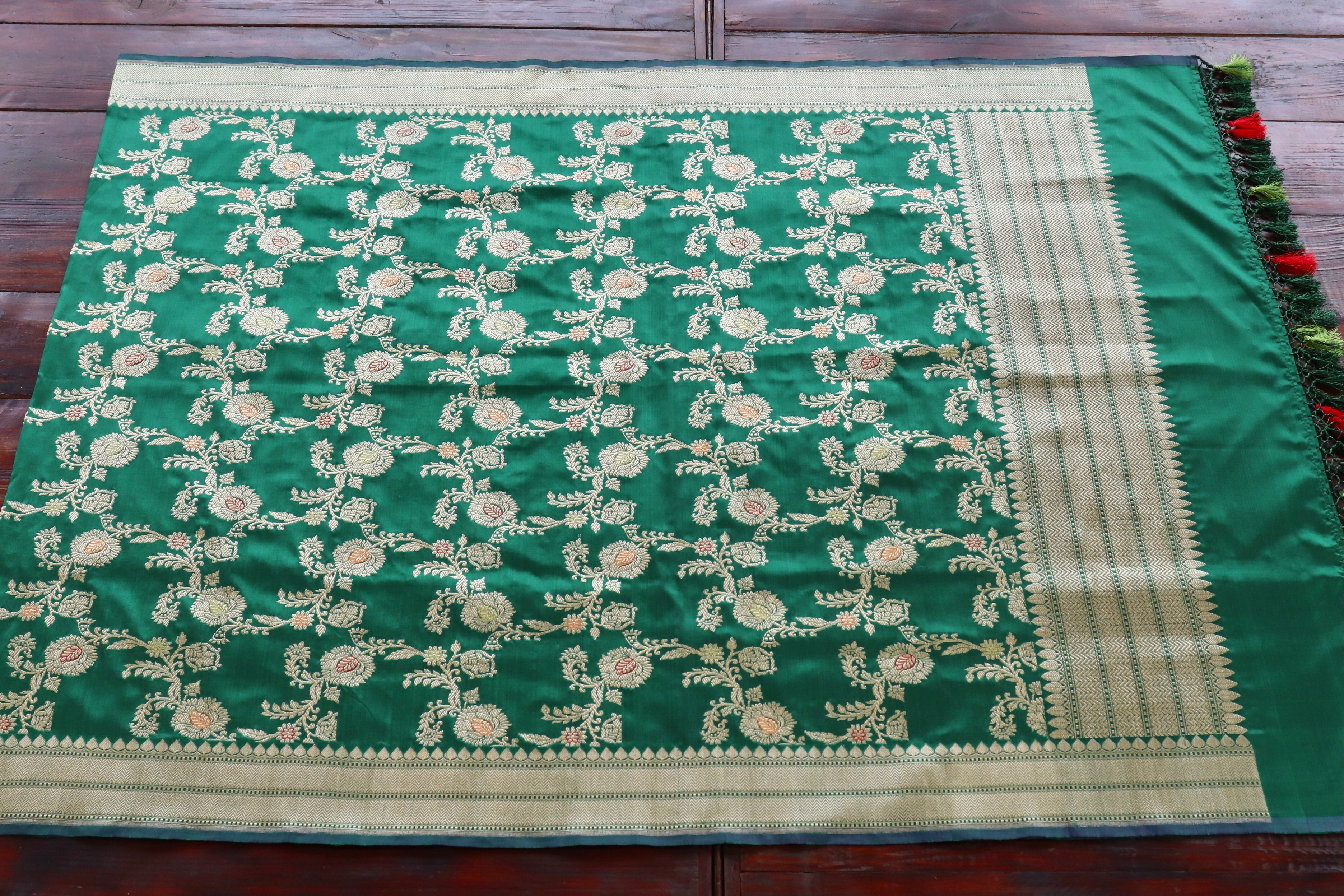 Bottle Green Jangla Pure Silk Handloom Banarasi Dupatta
