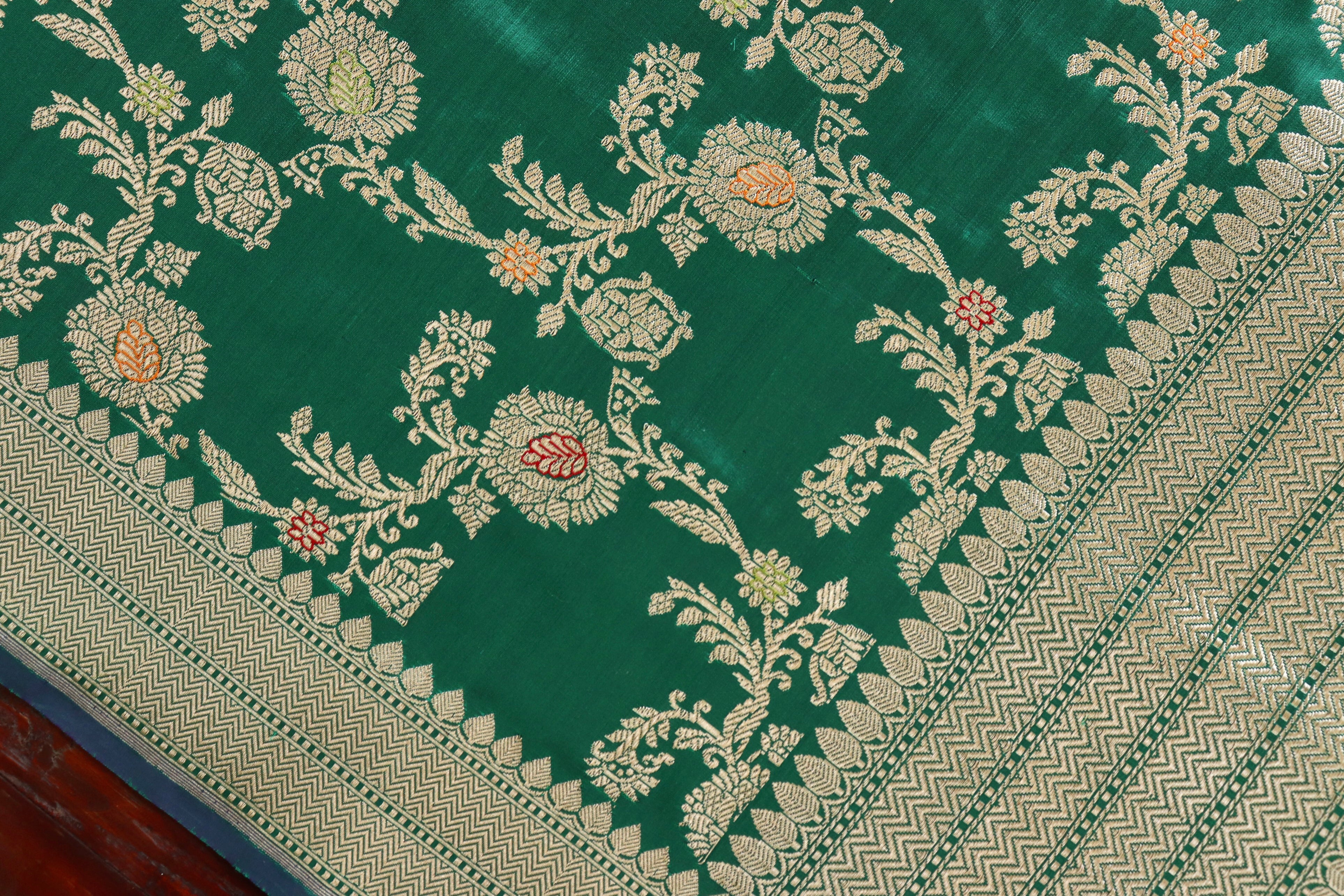 Bottle Green Jangla Pure Silk Handloom Banarasi Dupatta