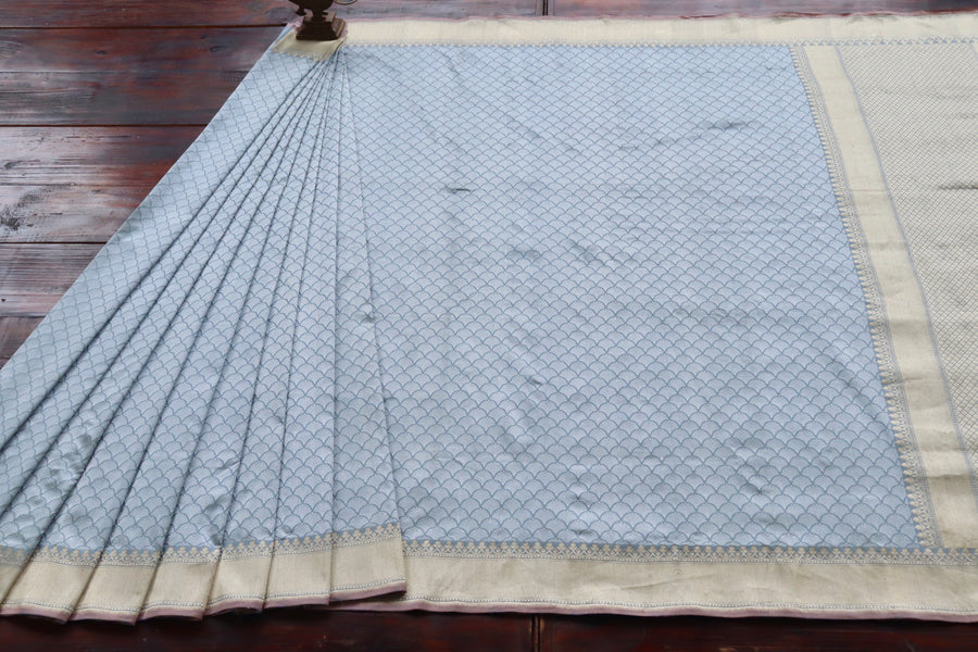 Border close-up on Grey Tanchoi Banarasi saree