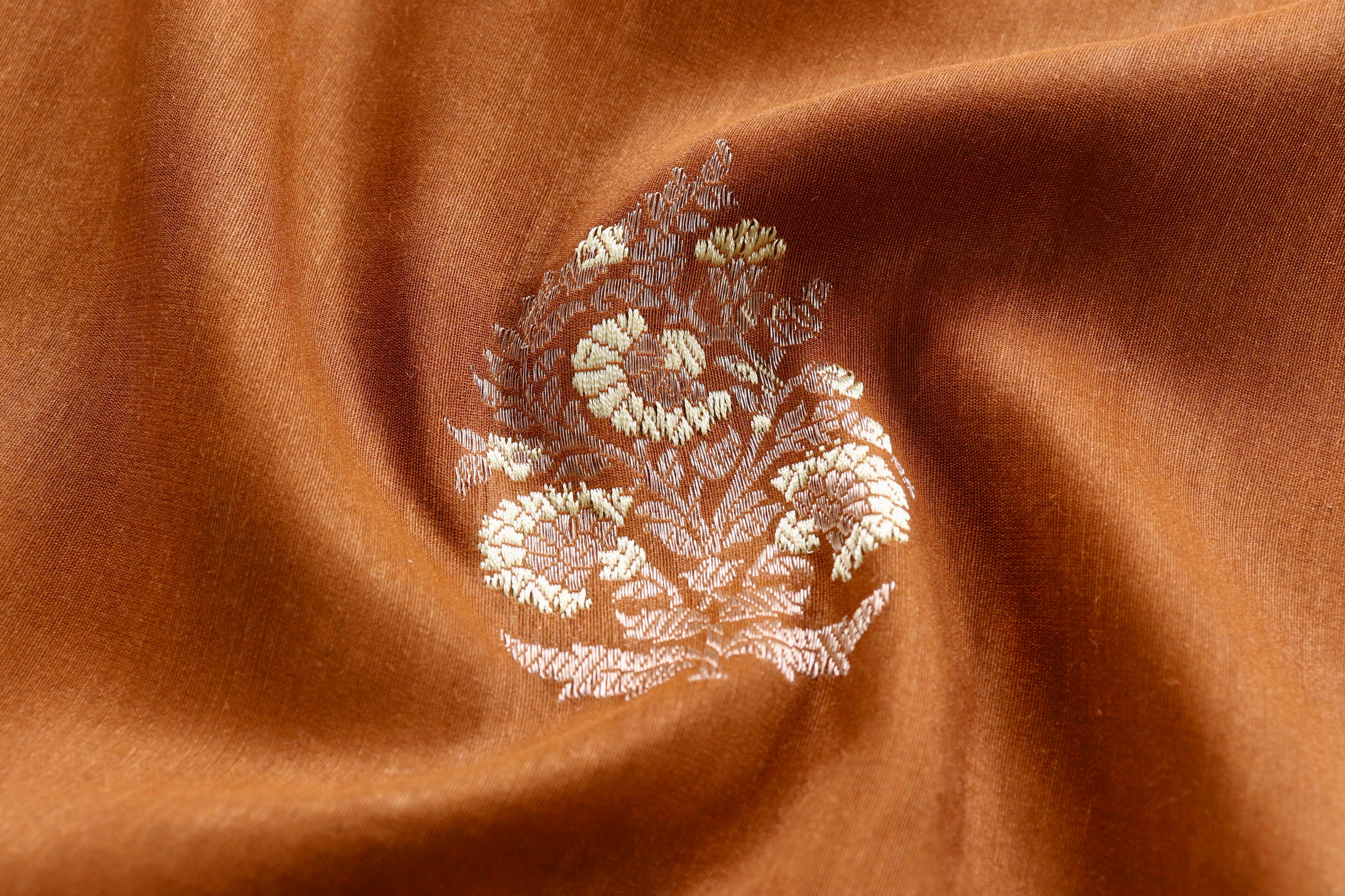 Brown Kadhua Motif Munga Silk Handloom Saree