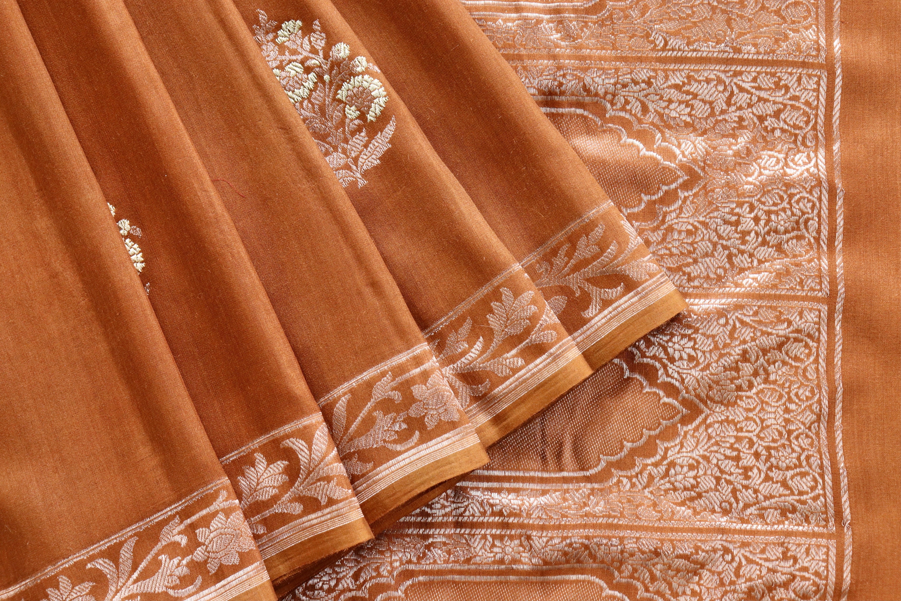 Brown Kadhua Motif Munga Silk Handloom Saree