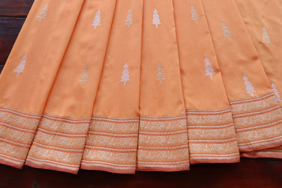 Coral Orange Kadhua Motif Pure Silk Banarasi Saree | Stuti Weaves