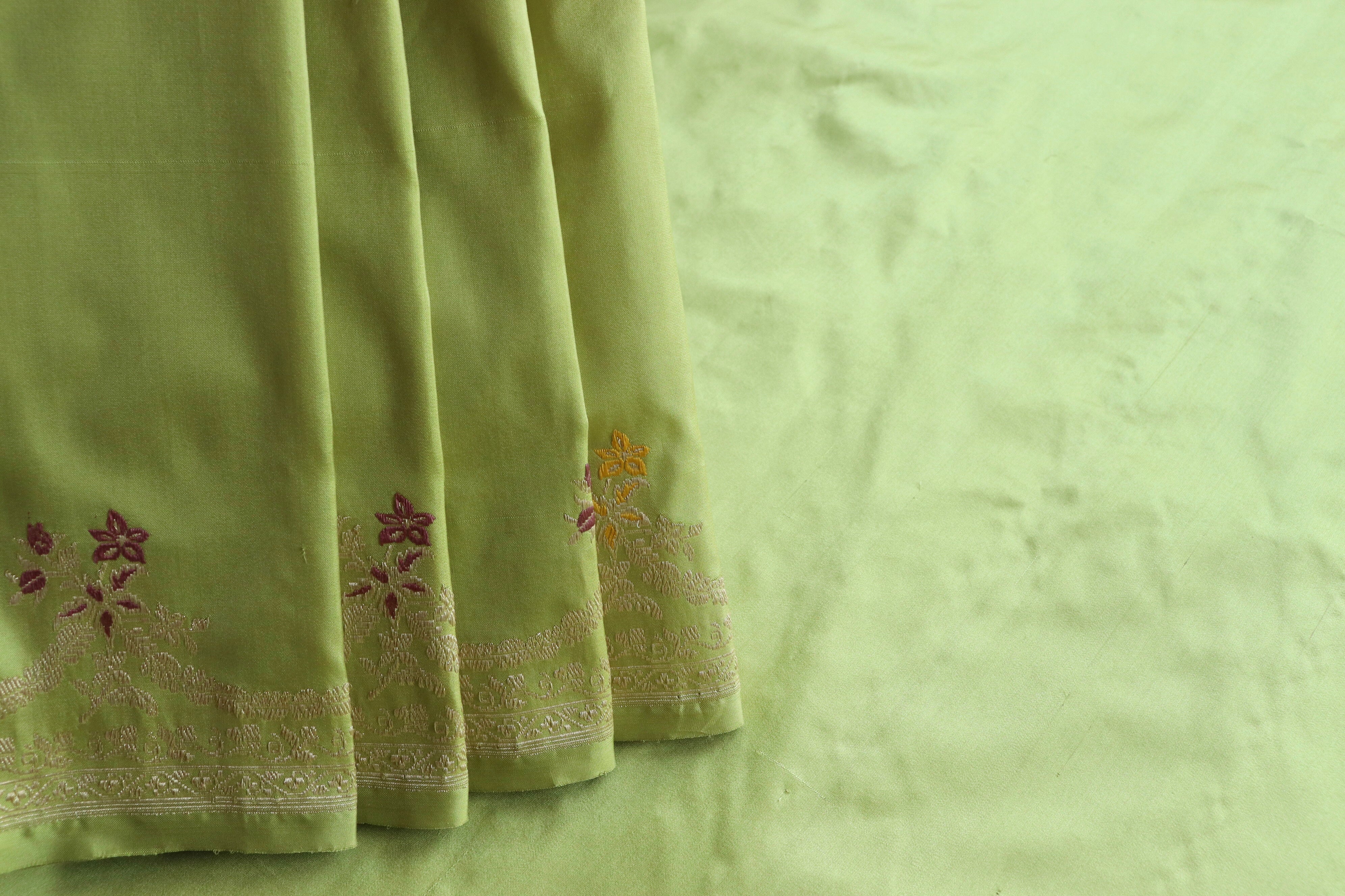 Lime Green Meenadar Kadhua Banarasi Handwoven Silk Sarees