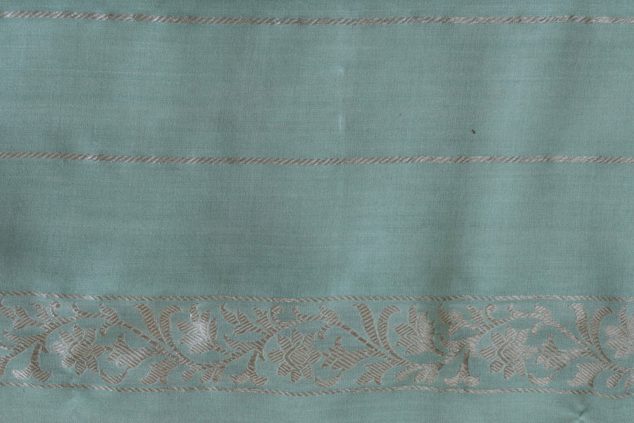 Pistachio Green Kadhua Motif Munga Silk Saree | Stuti Weaves