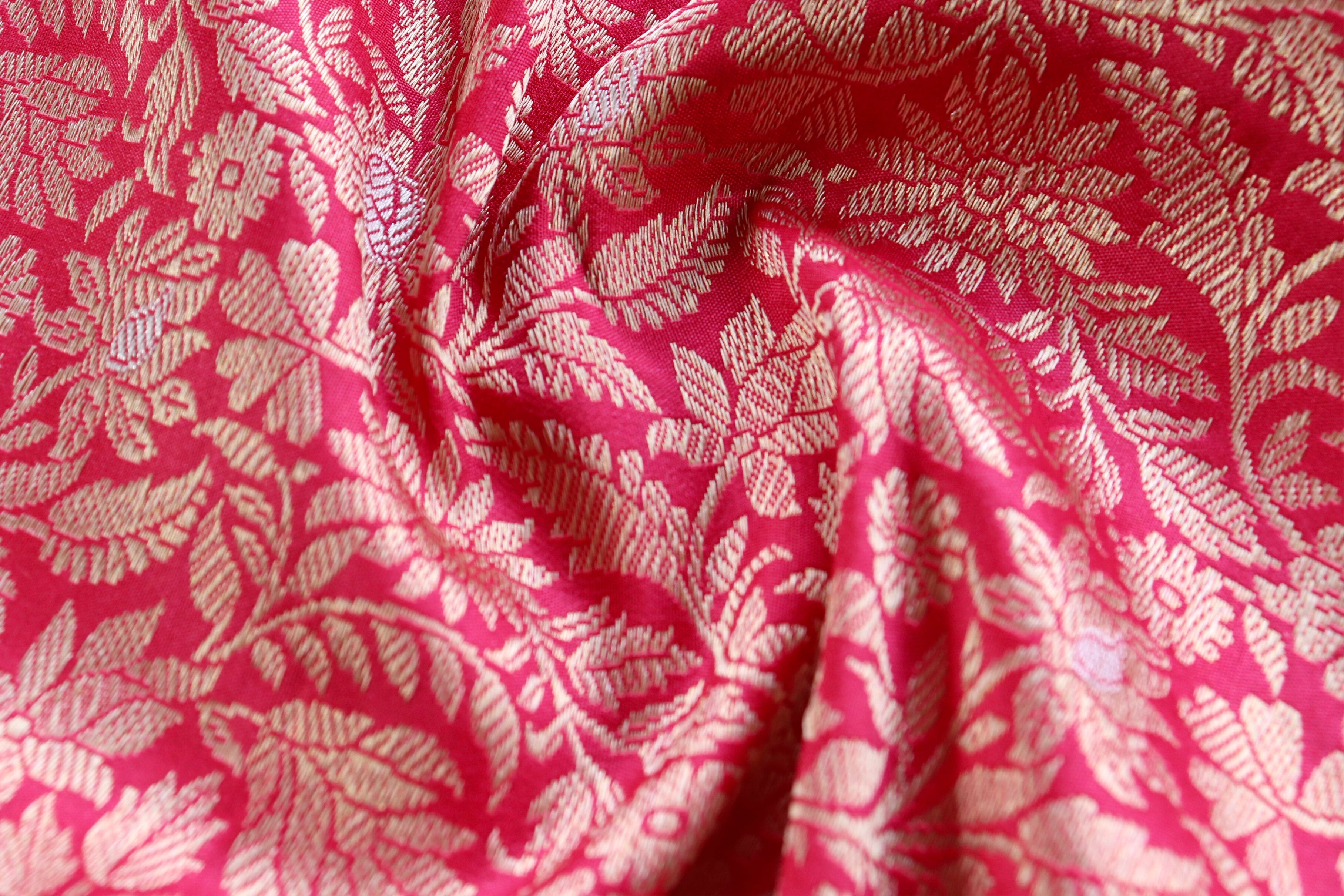 Bright Pink Handwoven Banarasi Tanchoi Silk Saree