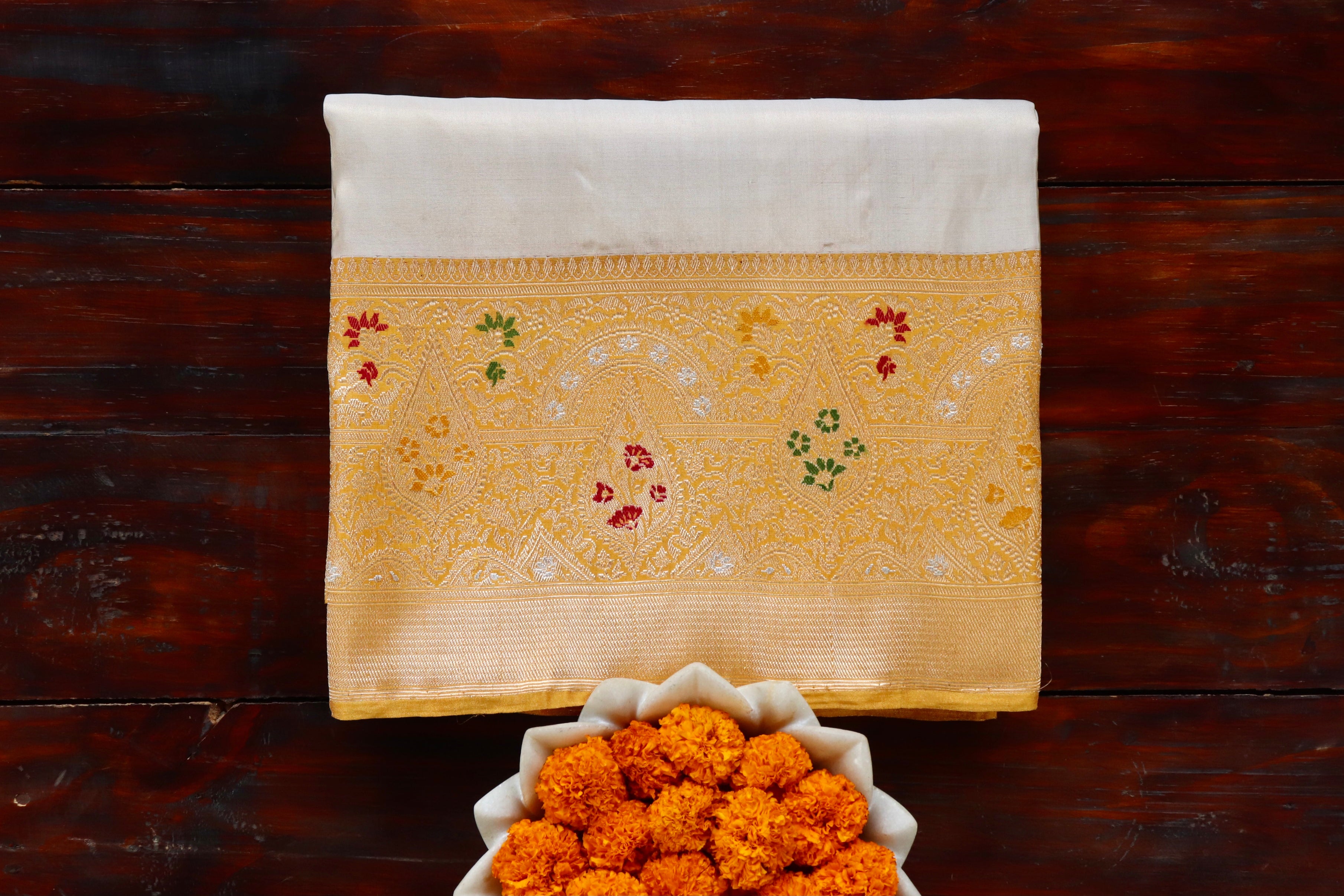 Ivory & Mustard Tissue With Meenadar Silk Kadiyal Banarasi Saree