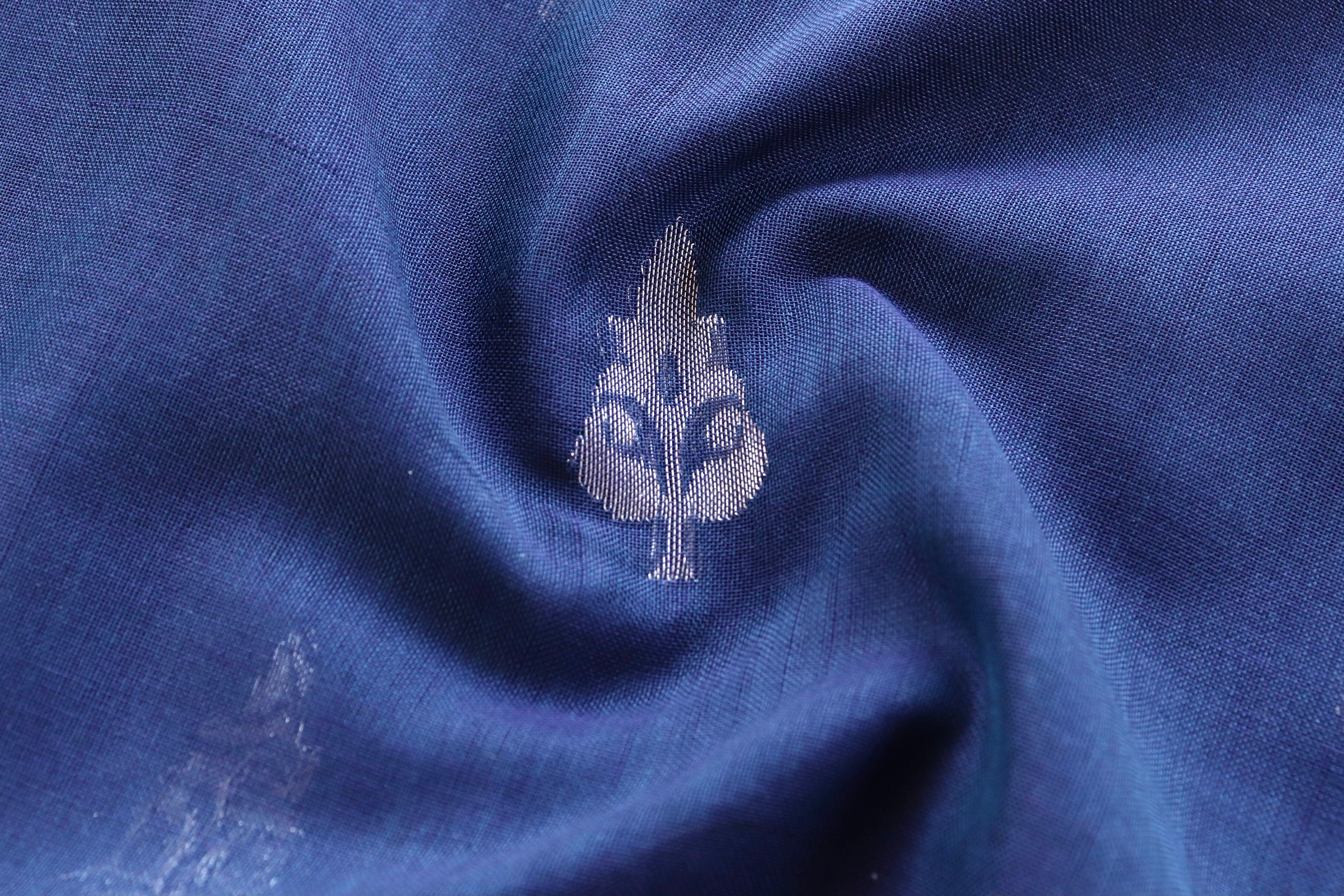 Blue Cotton Kadhua Motif Banarasi Handloom Saree