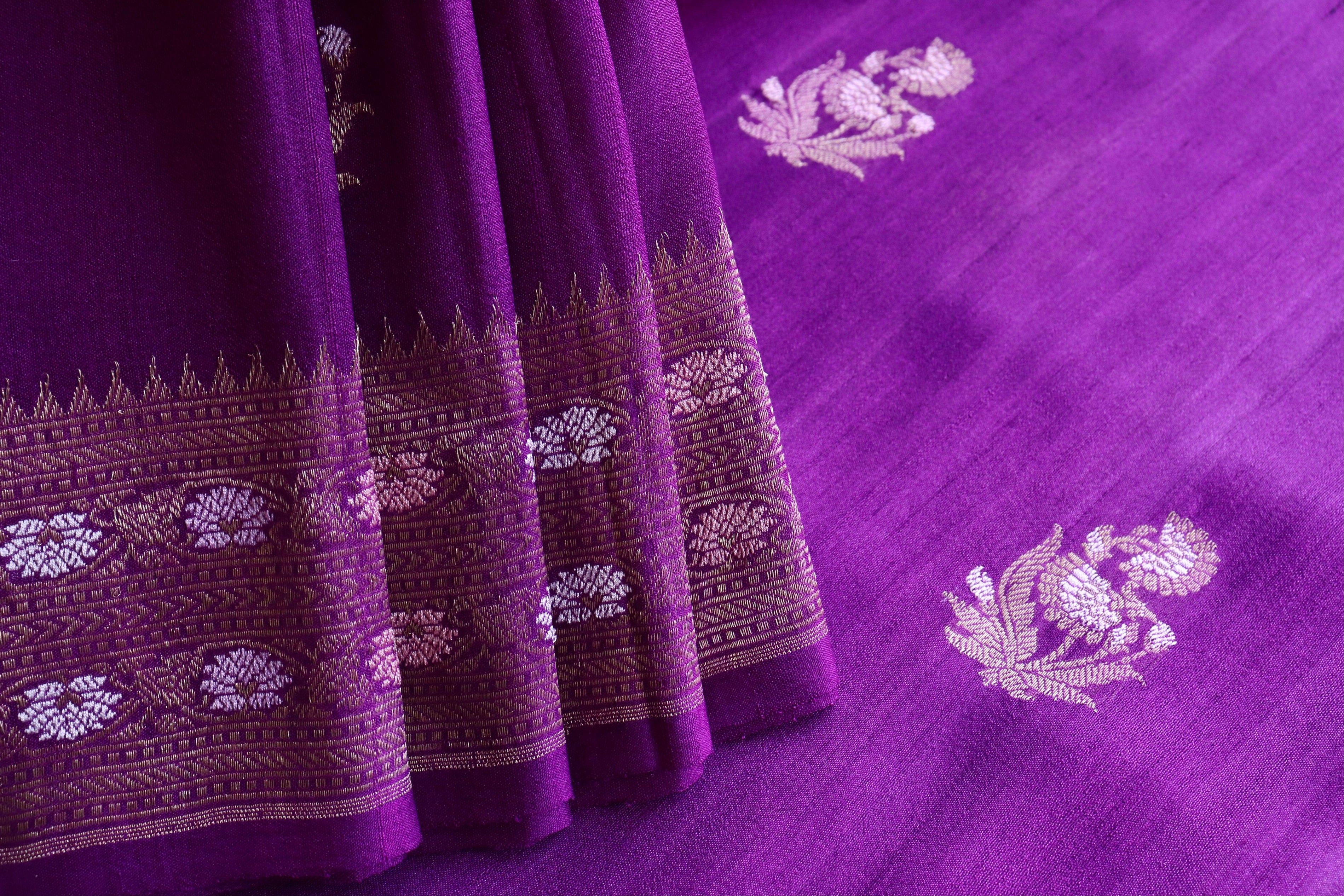 Purple Green Guldasta Motif Handwoven Tussar Silk Saree