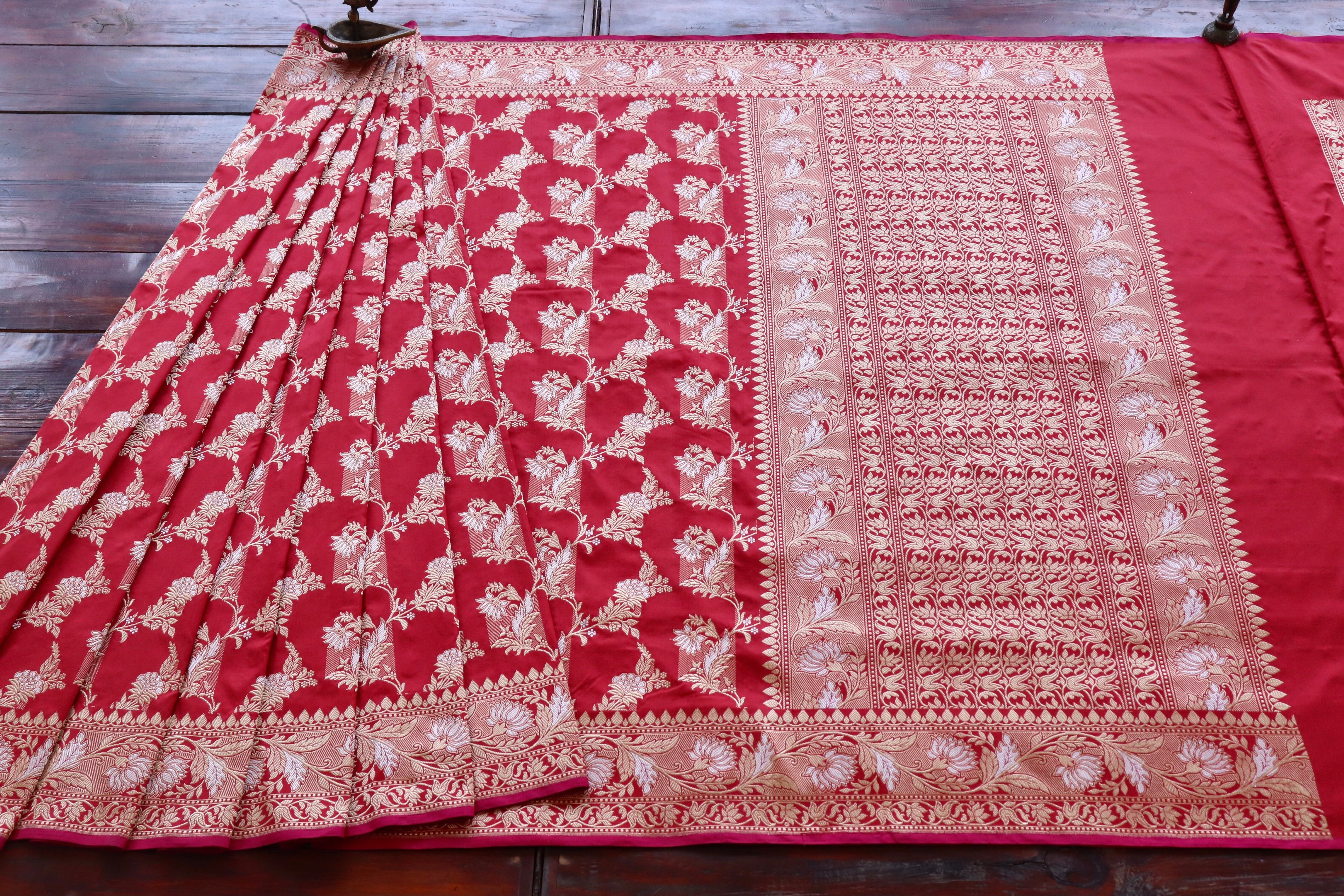 Classic Red Pure Silk Handloom Banarasi Phool Jangla Saree