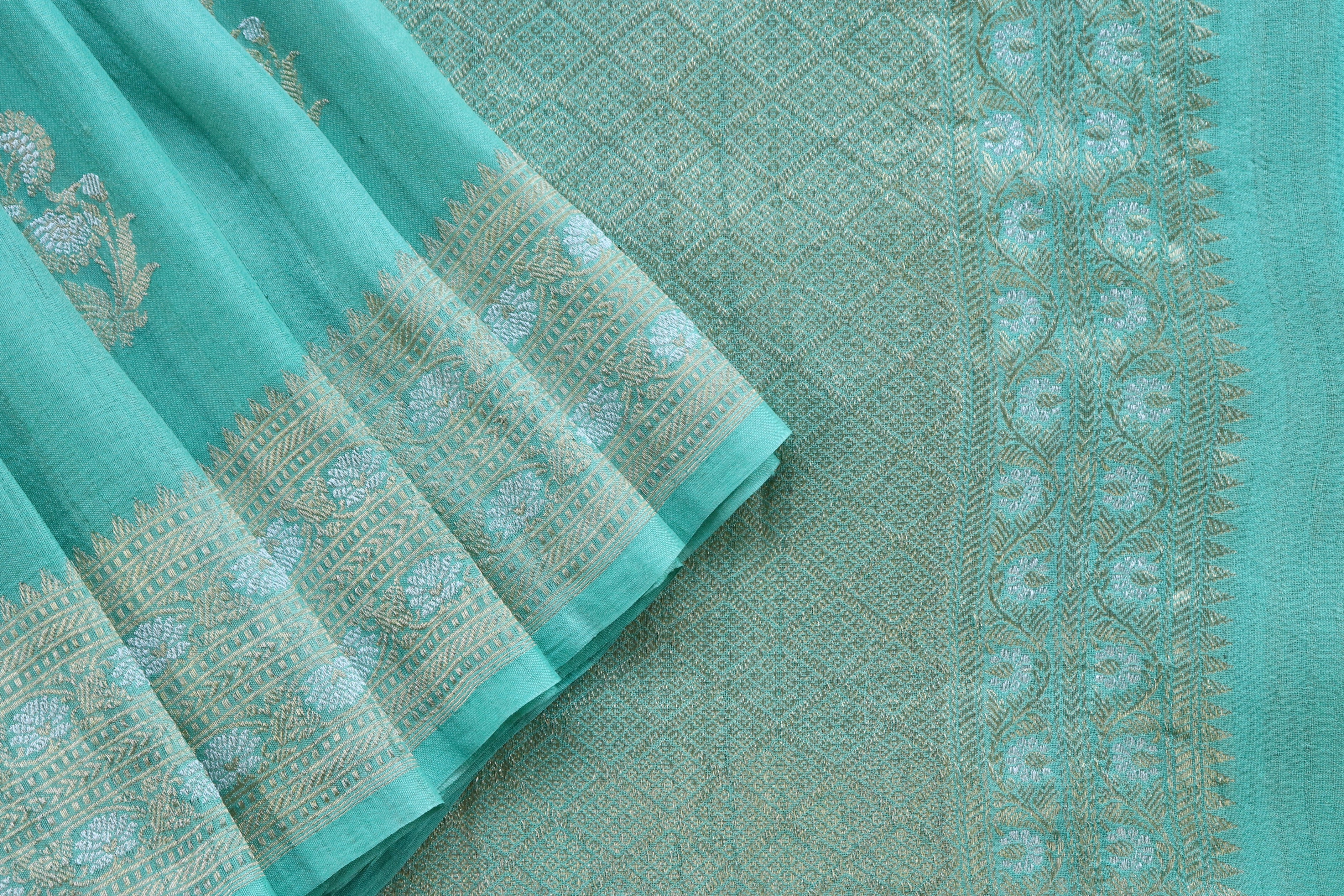 Sea Green Guldasta Motif Handwoven Tussar Silk Saree