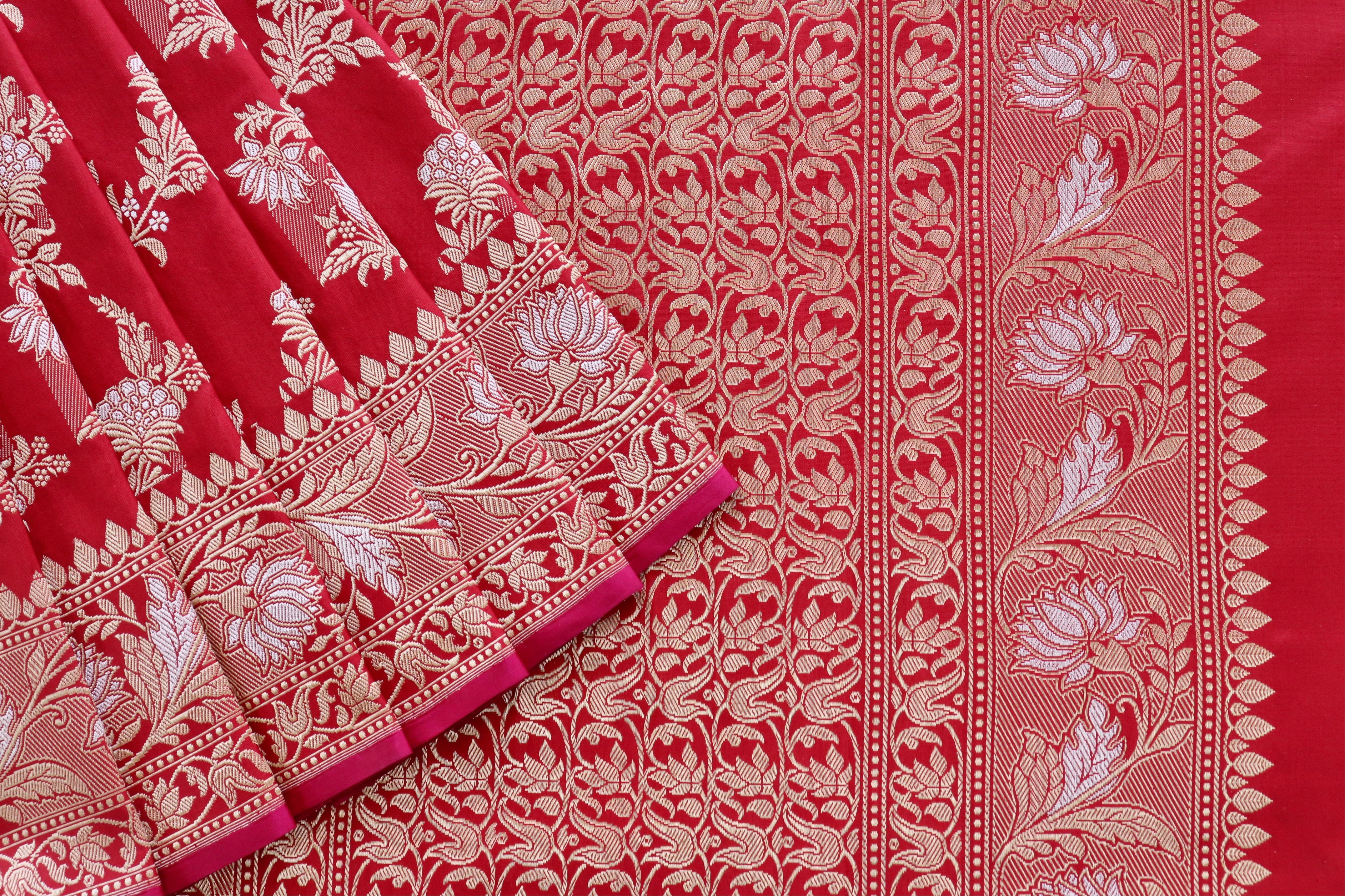 Classic Red Pure Silk Handloom Banarasi Phool Jangla Saree