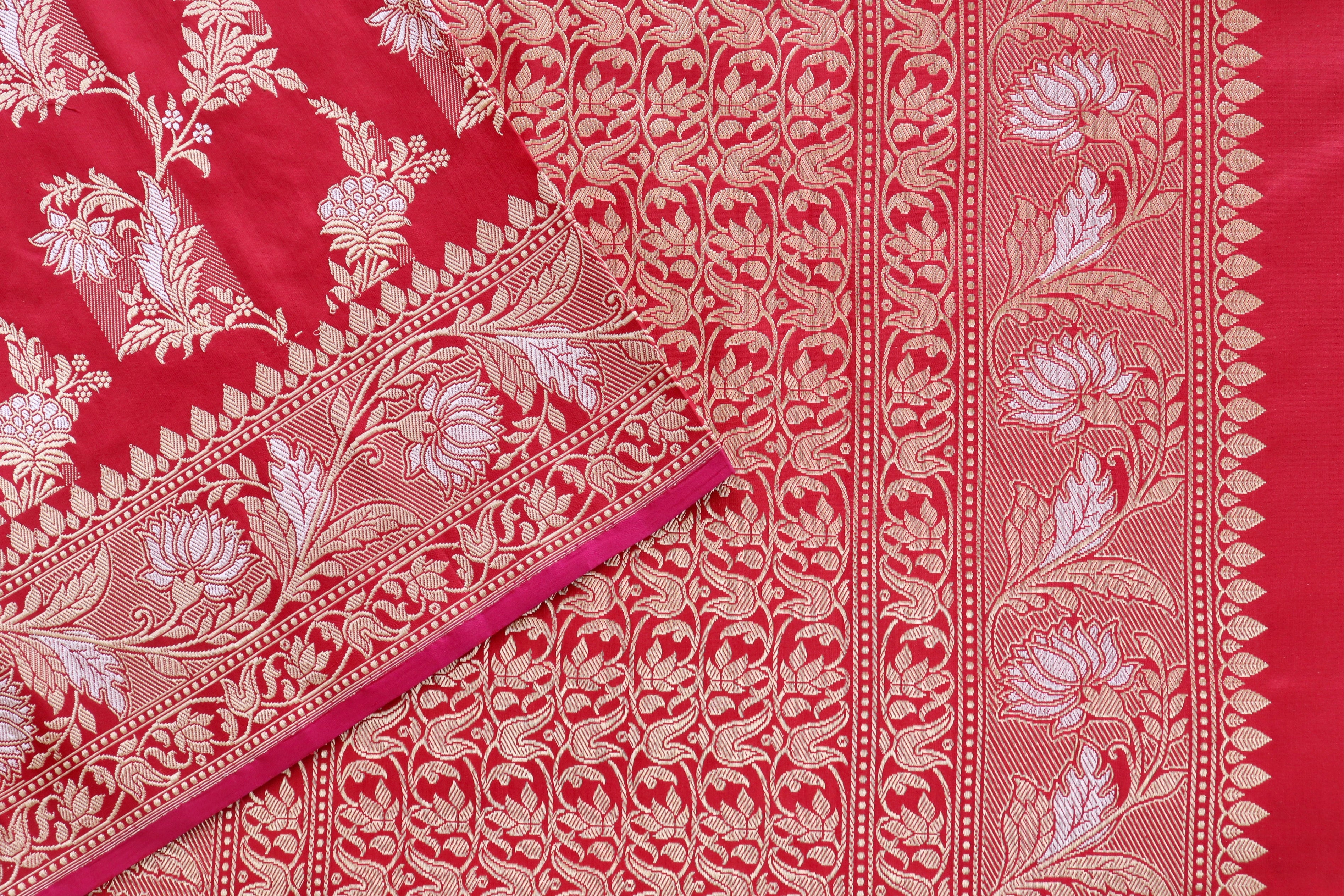 Classic Red Pure Silk Handloom Banarasi Phool Jangla Saree