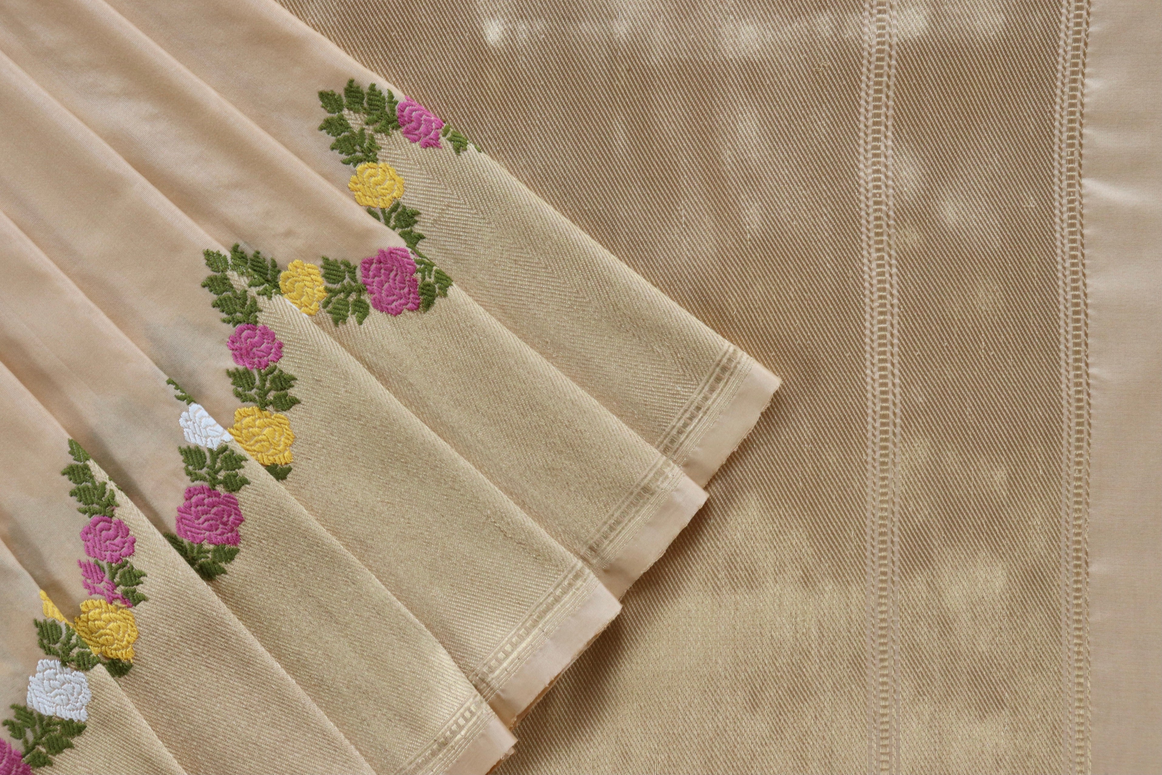 Cream Floral Border Pure Silk Handloom Banarasi Saree