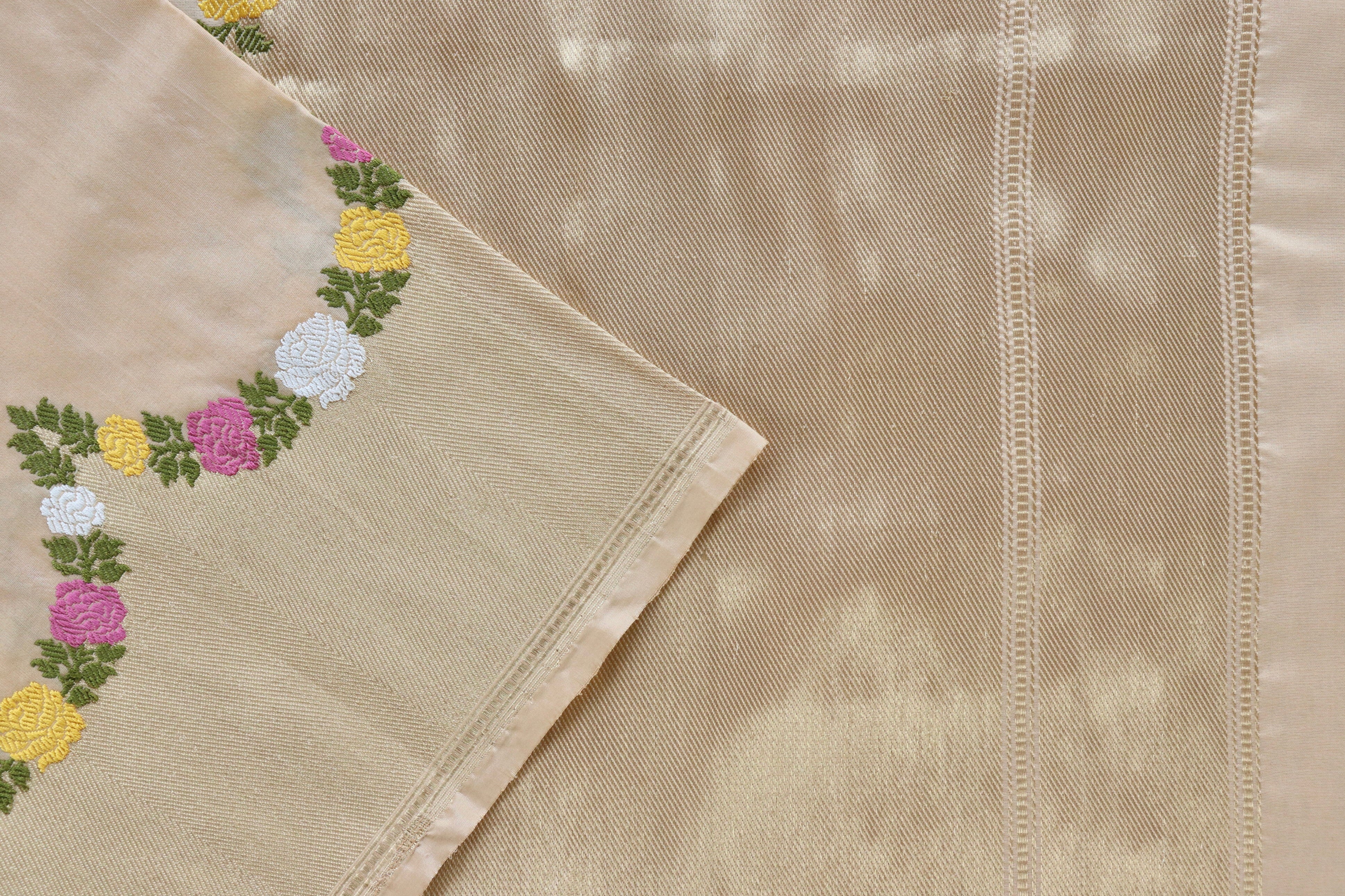 Cream Floral Border Pure Silk Handloom Banarasi Saree