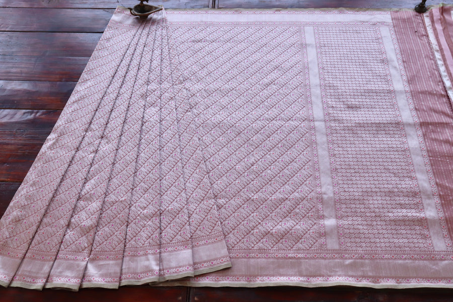 Powder Pink Meenadar Adda Tanchoi Pure Silk Handloom Banarasi Saree