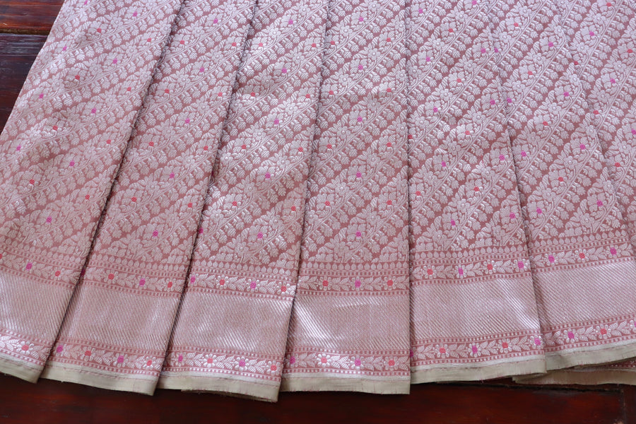 Powder Pink Meenadar Adda Tanchoi Pure Silk Handloom Banarasi Saree