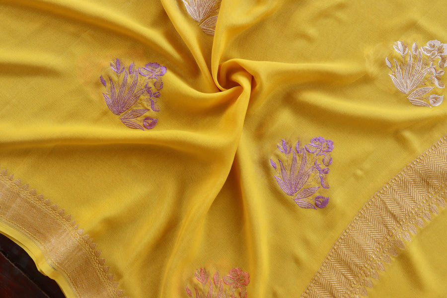 Yellow Kadhua Meenadar Georgette Silk Handloom Dupatta