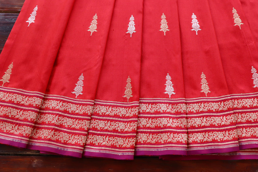 Red Kadhua Motif Pure Silk Banarasi Saree | Stuti Weaves
