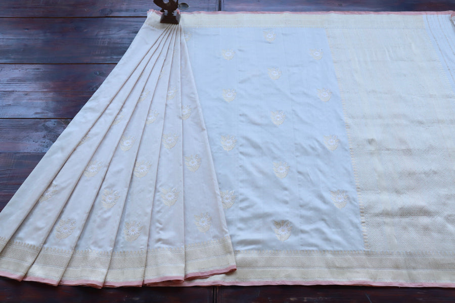 Border close-up on Ivory Sona Rupa Banarasi saree
