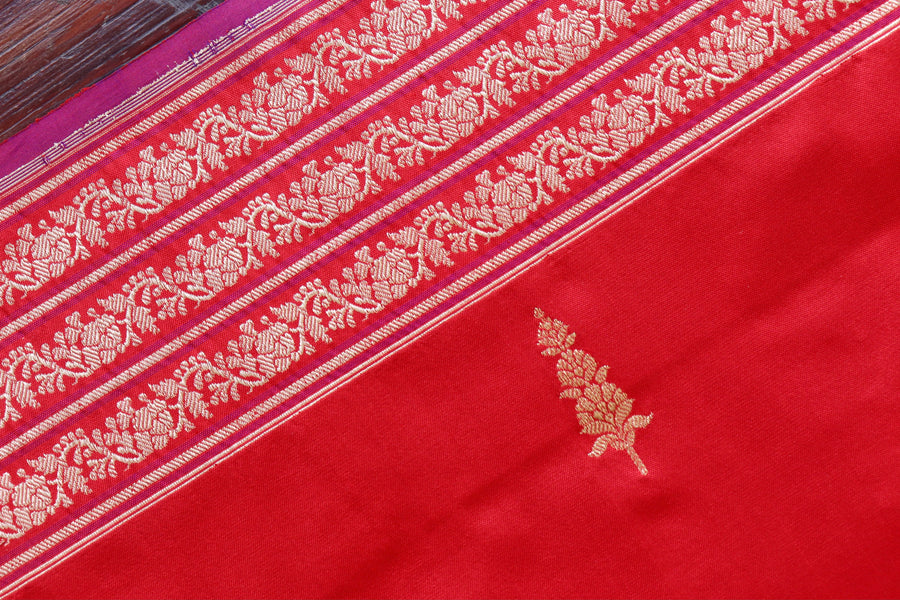 Red Kadhua Motif Pure Silk Banarasi Saree | Stuti Weaves