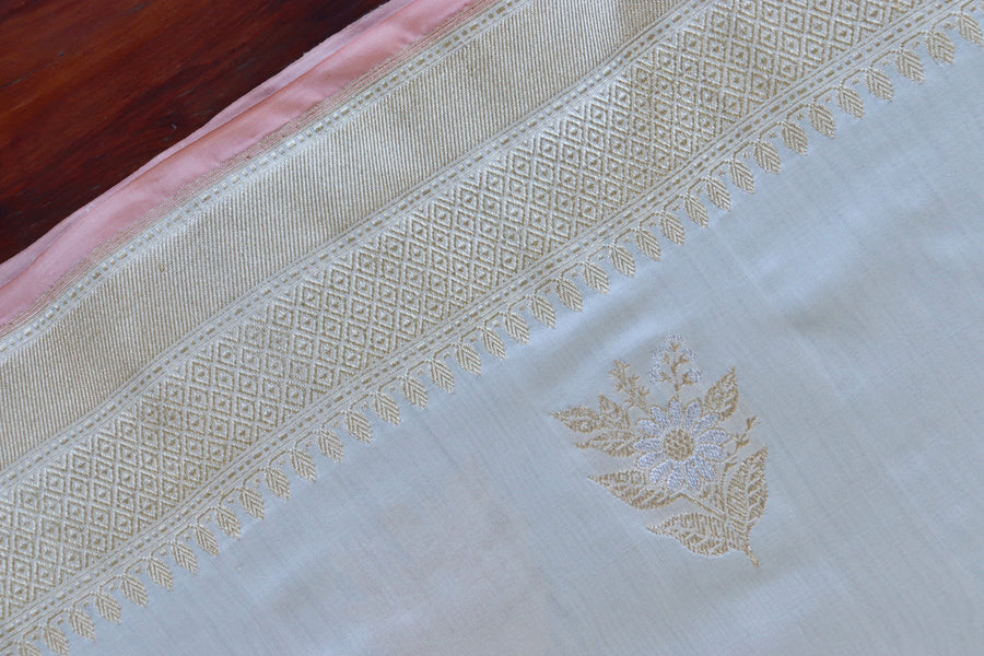 Blouse piece for Ivory Sona Rupa Banarasi saree