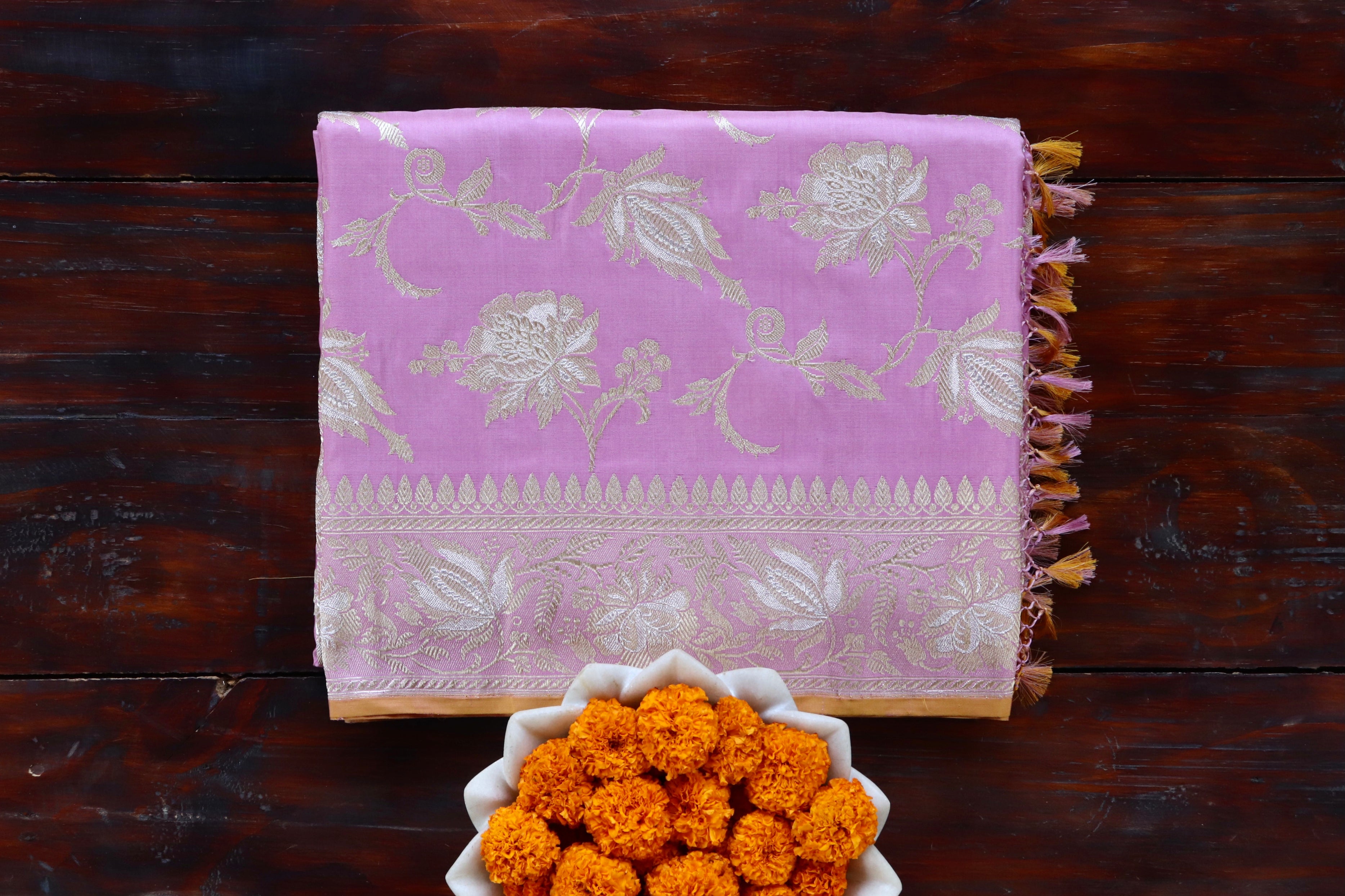 Lilac Chinar Jangla Pure Silk Handloom Banarasi Saree