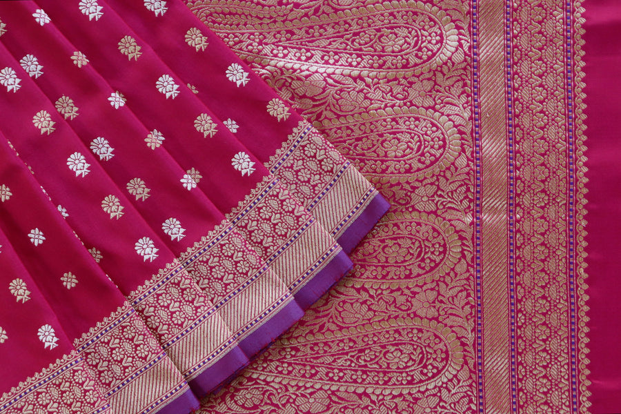 Colour close-up of Magenta pure zari Banarasi saree
