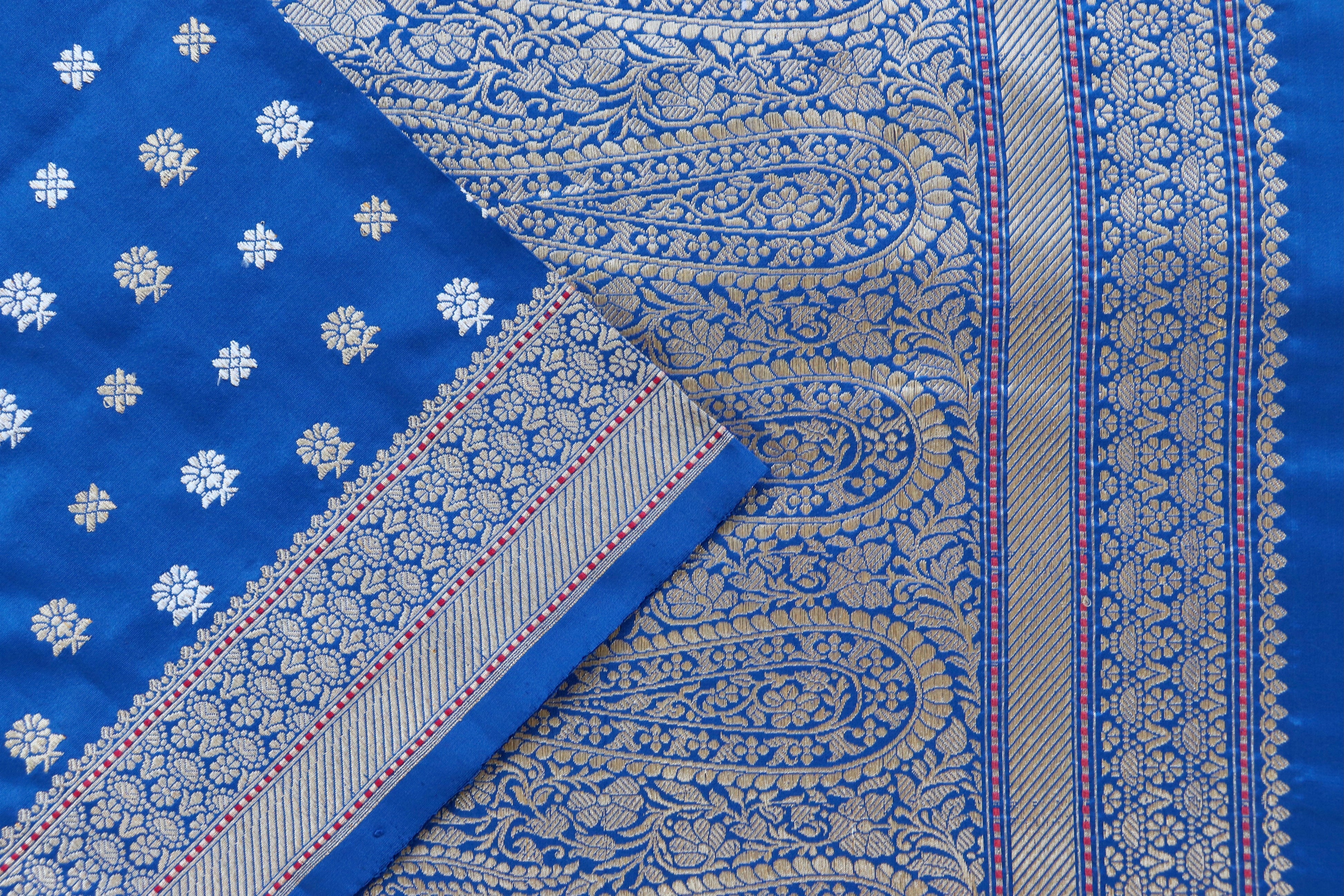 Neelambari Pure Zari Handwoven Banarasi Silk Saree