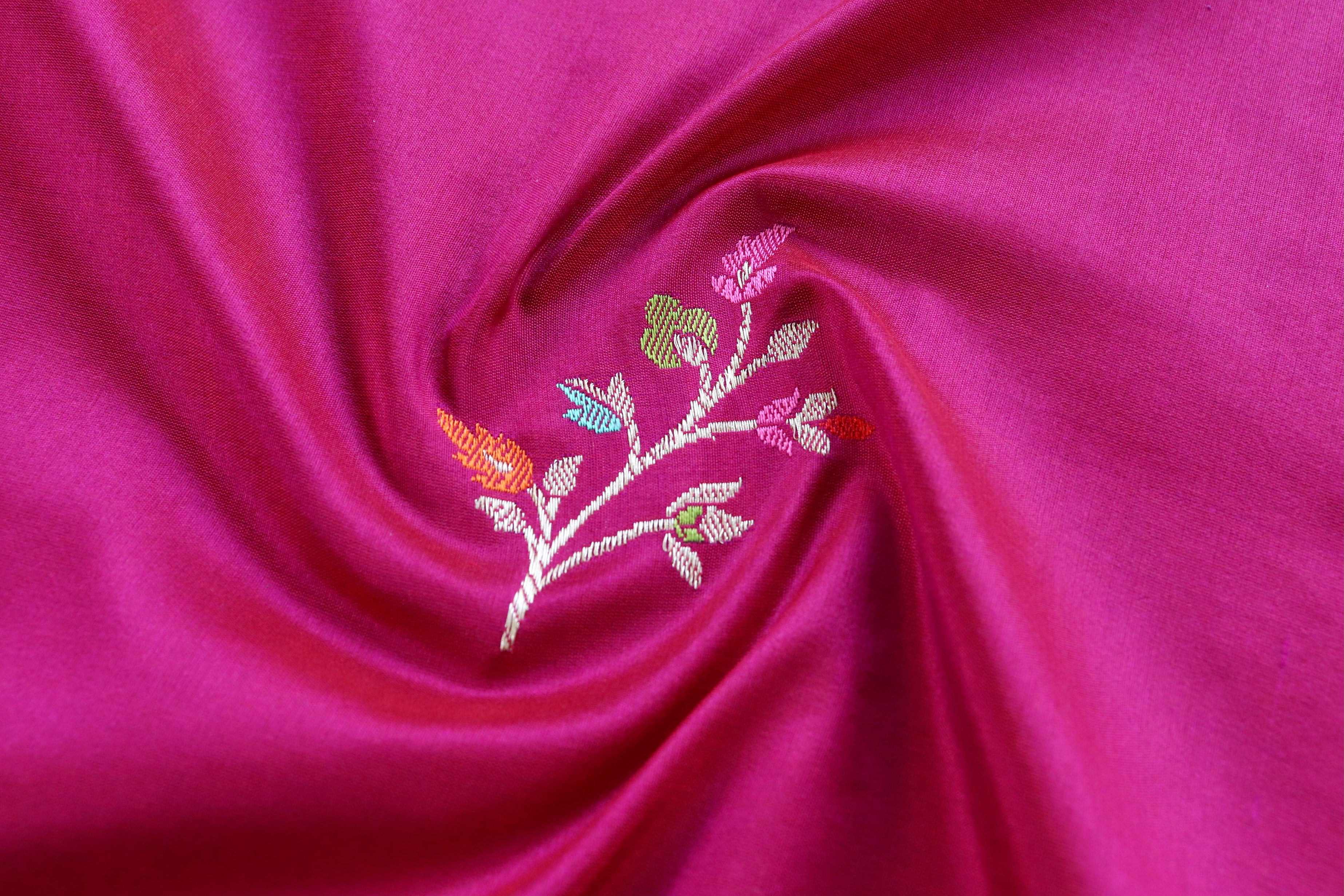 Magenta Leaf Motif Pure Silk Handloom Banarasi Dupatta