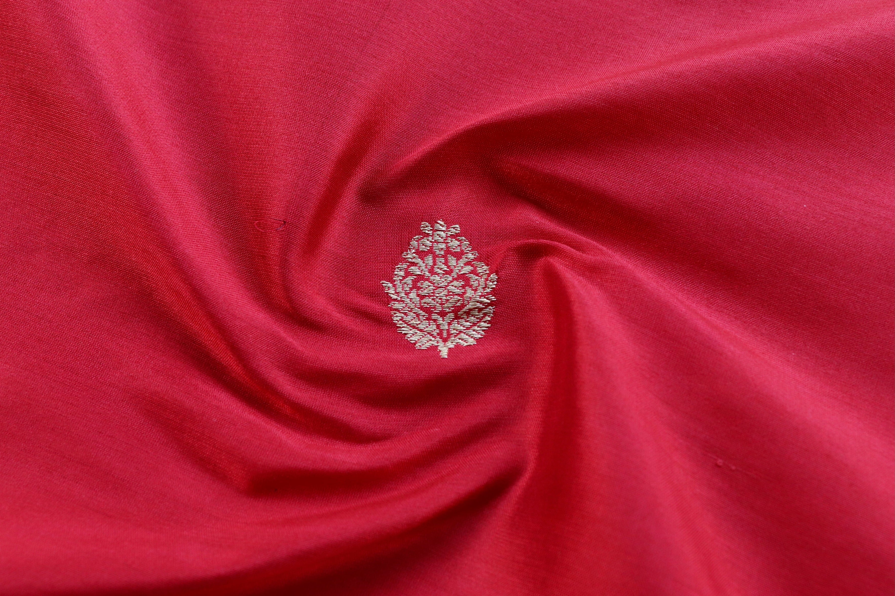 Red Pure Katan Silk Handloom Banarasi Thaan