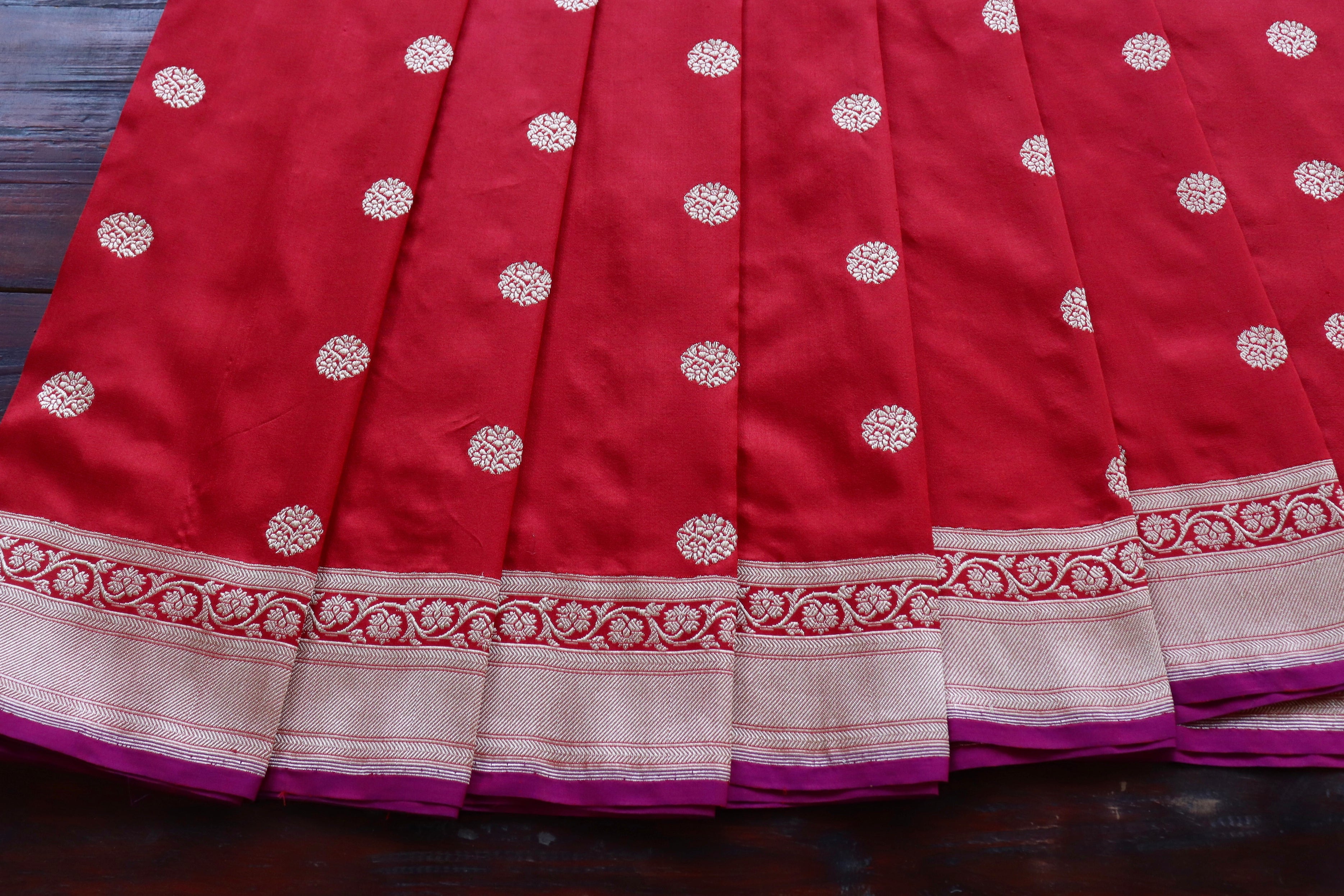 Red Ginnie Motif Pure Silk Handloom Banarasi Saree