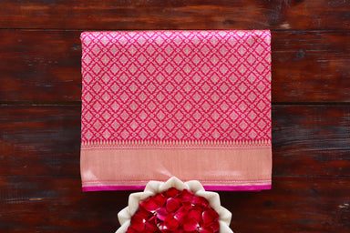Pink handloom Banarsi saree with tanchoi motifs in pure silk