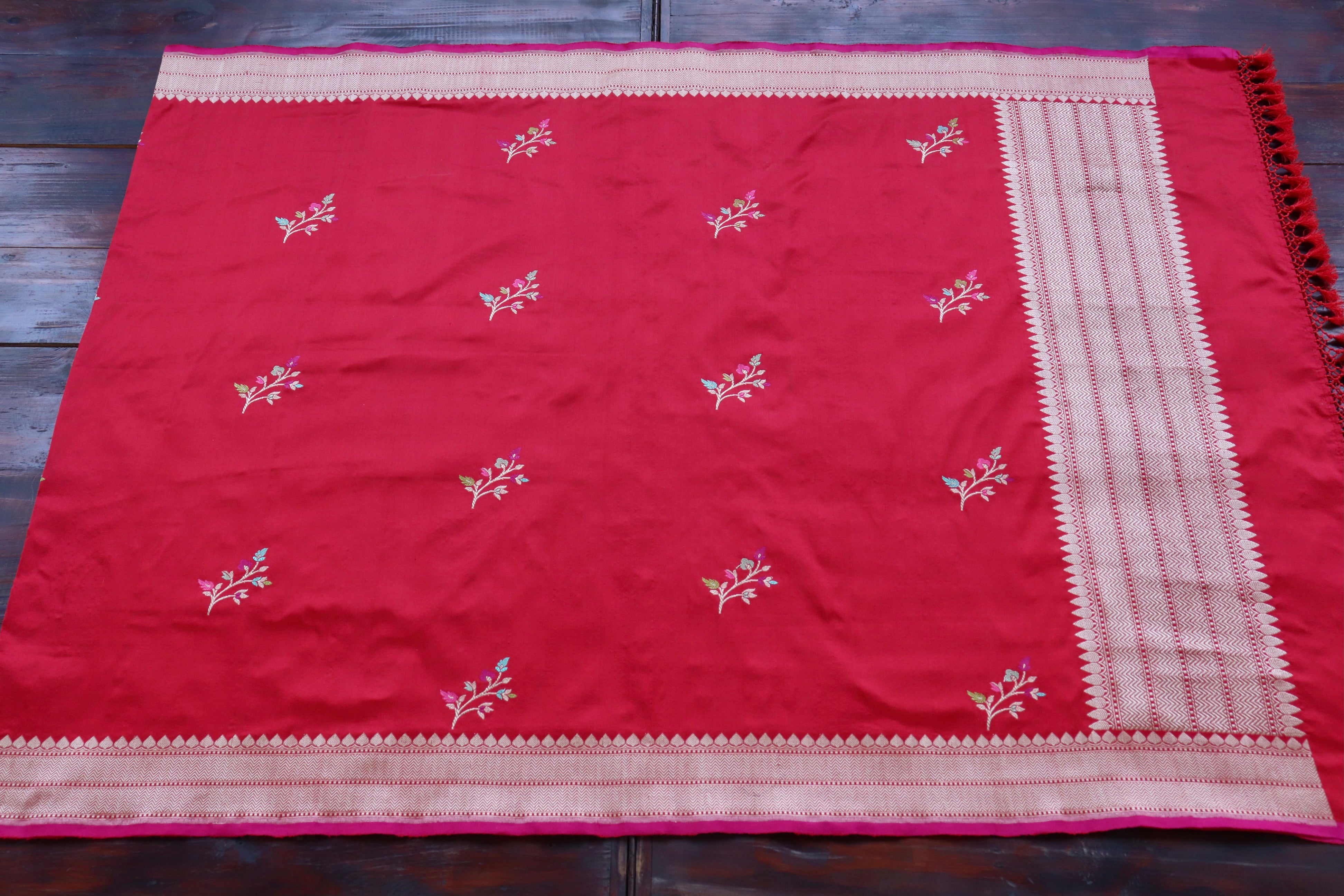 Red Leaf Motif Pure Silk Handloom Banarasi Dupatta