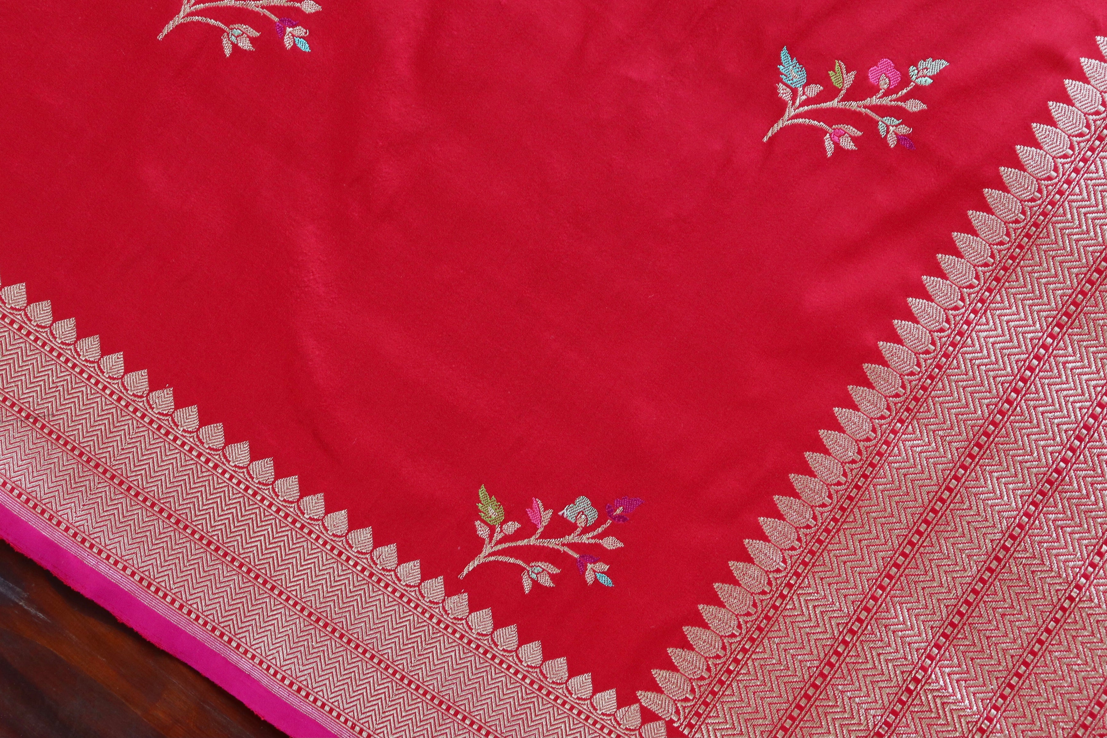 Red Leaf Motif Pure Silk Handloom Banarasi Dupatta