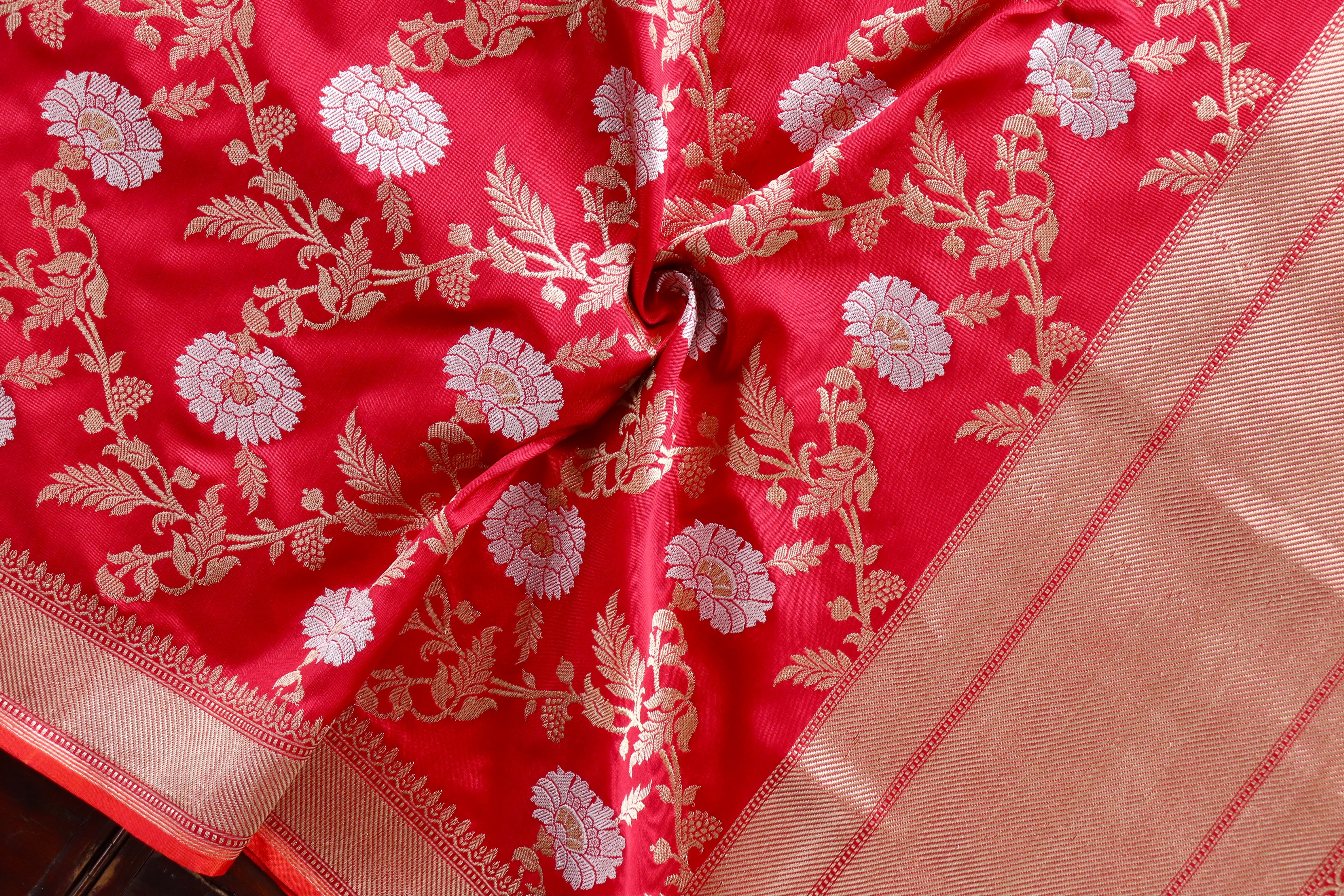 Red Jangla Pure Silk Handloom Banarasi Dupatta