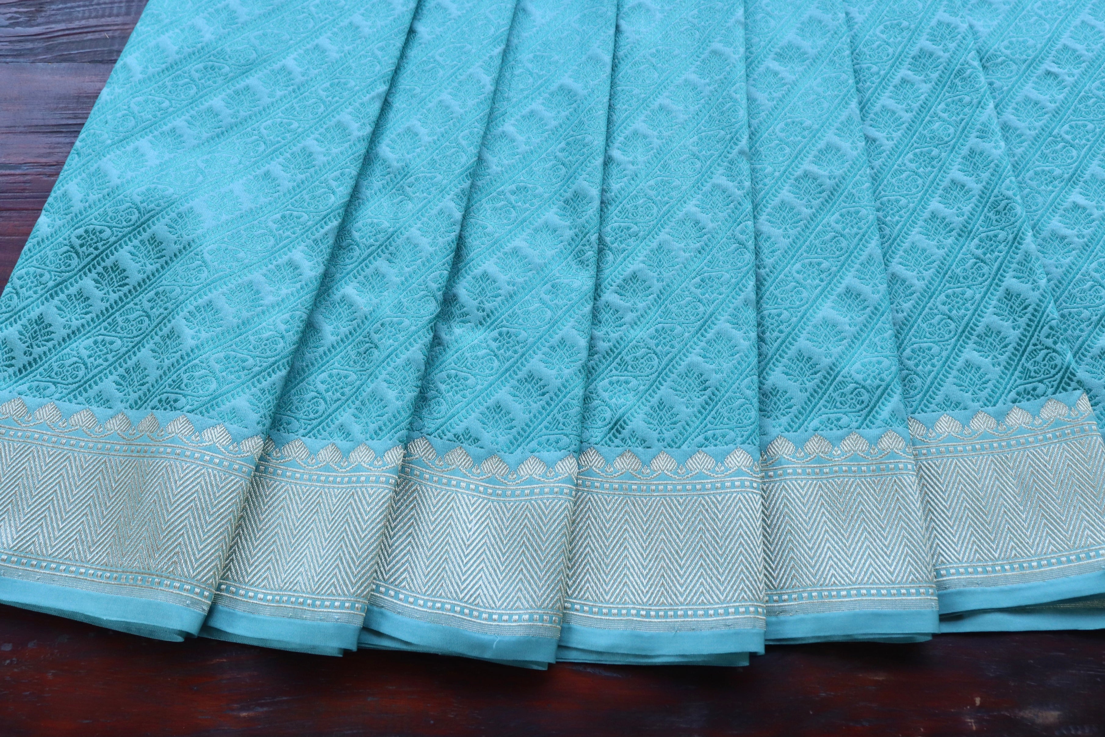 Sea Blue Resham Handwoven Banarasi Tanchoi Silk Saree