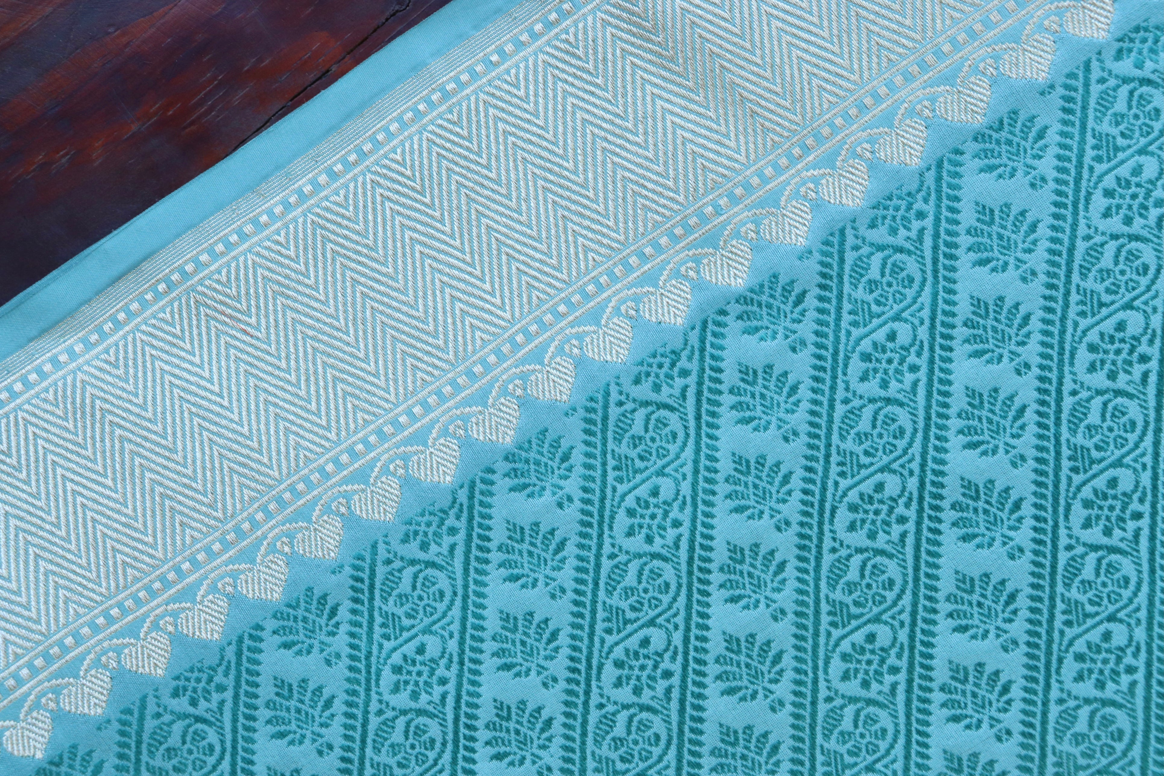 Sea Blue Resham Handwoven Banarasi Tanchoi Silk Saree