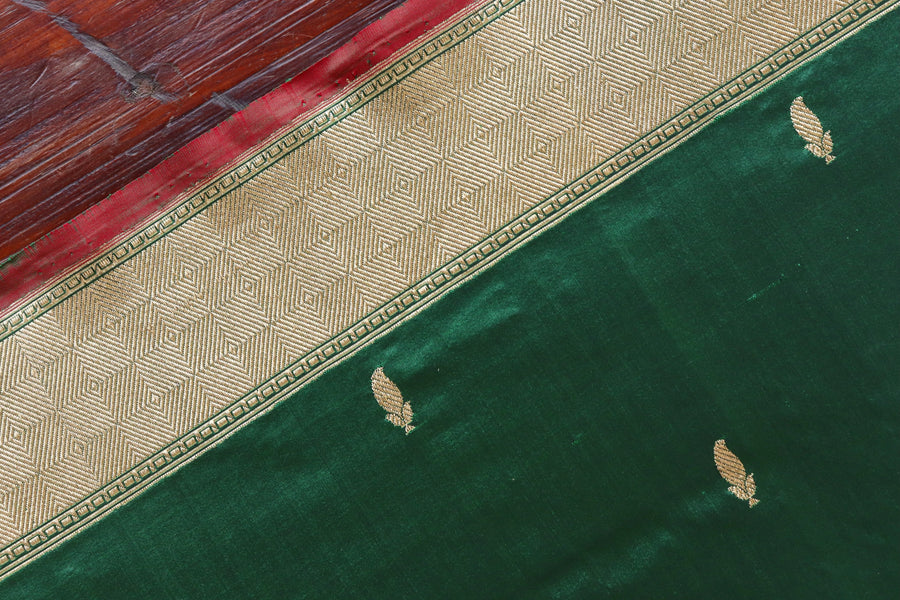 Bottle Green Kairy Kuniya Pure Silk Handloom Banarasi Saree