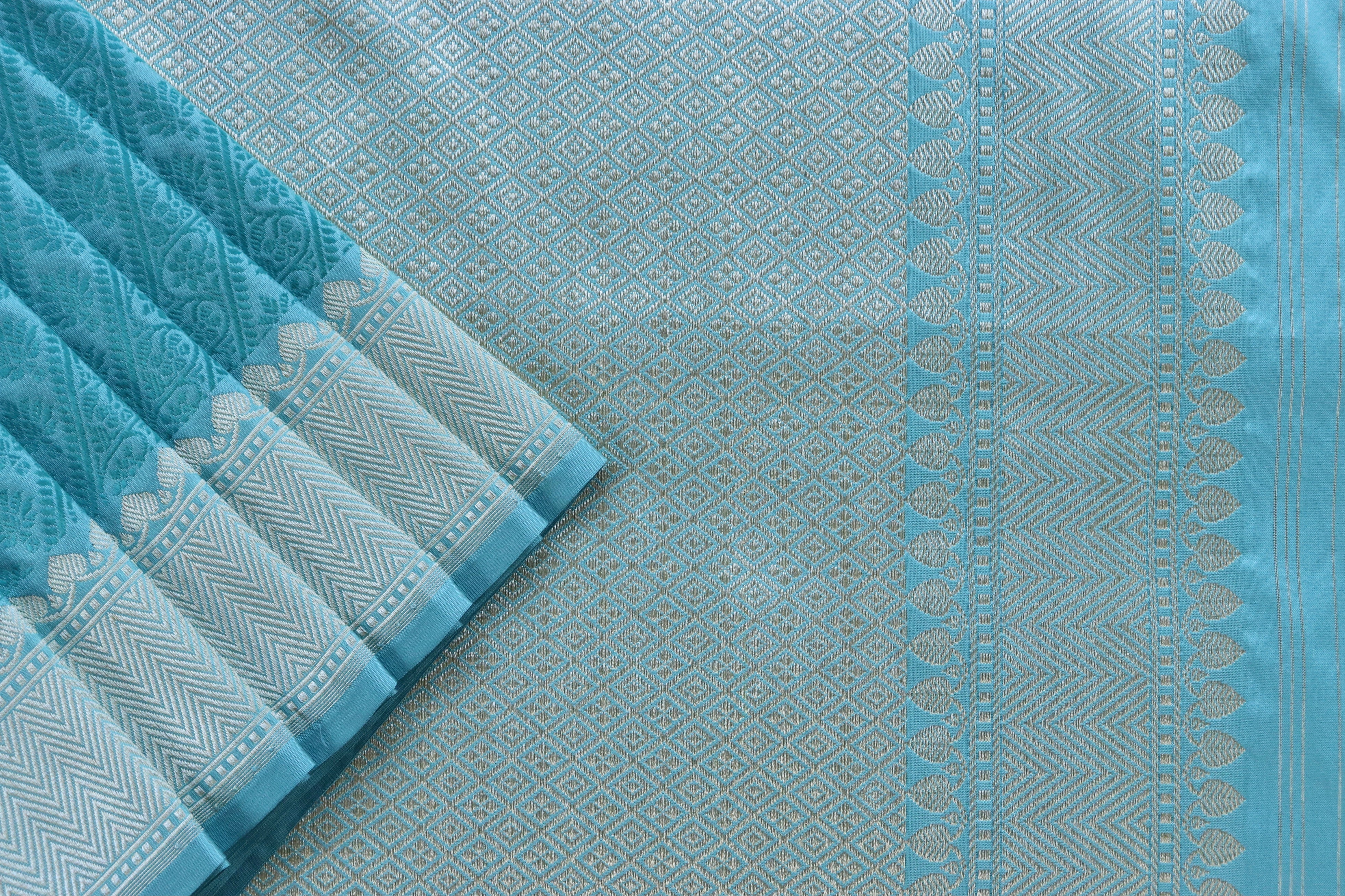 Sea Blue Resham Handwoven Banarasi Tanchoi Silk Saree